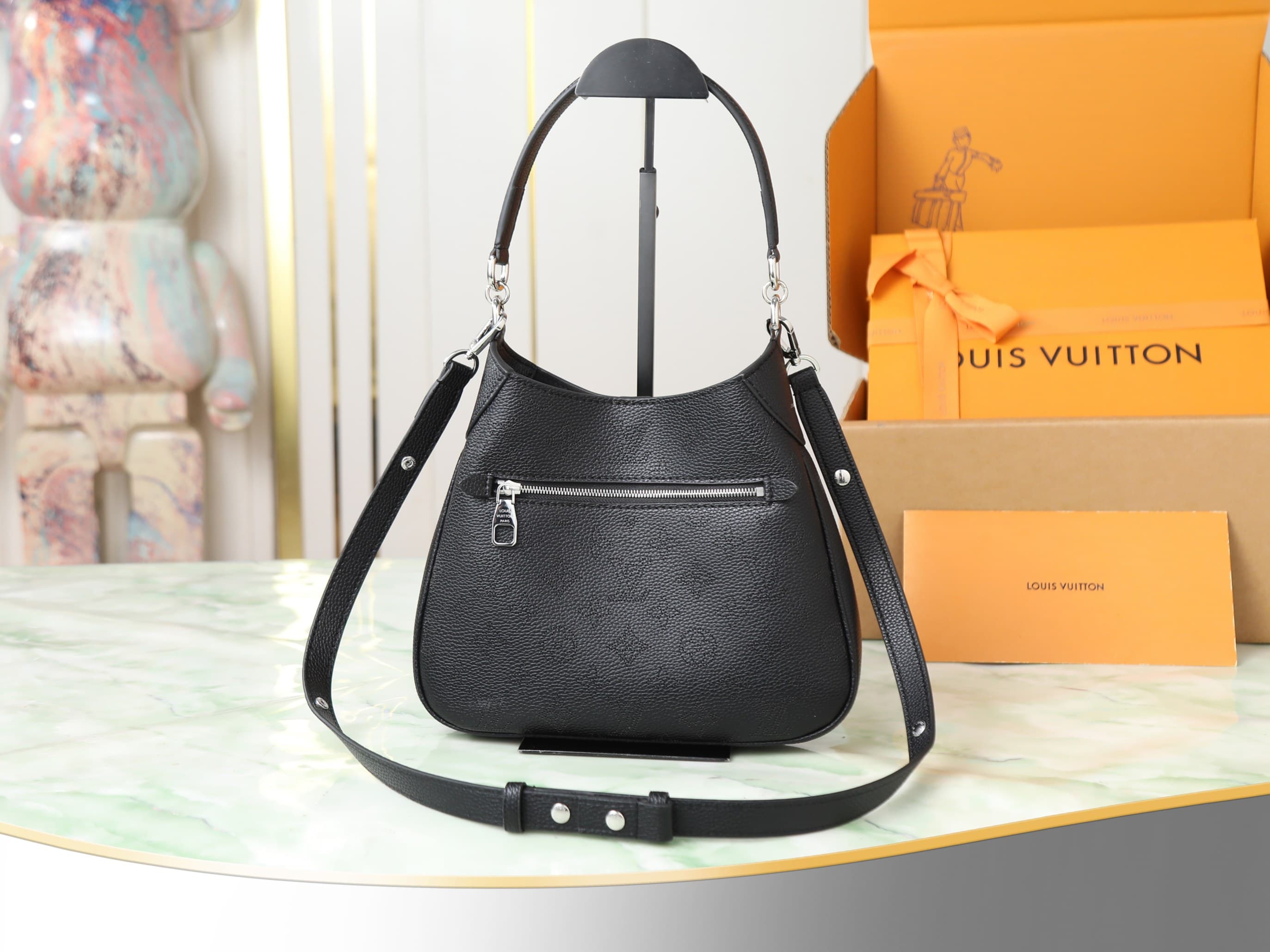 C5184 [Top-quality original items, exclusive real photos] M28306 Black M27459 Full-leather perforated crossbody bag, All Around small size handbag m27336 gray-brown m28306 black m27459 beige / perforated This All Around small-size handbag belongs to the M — image 3