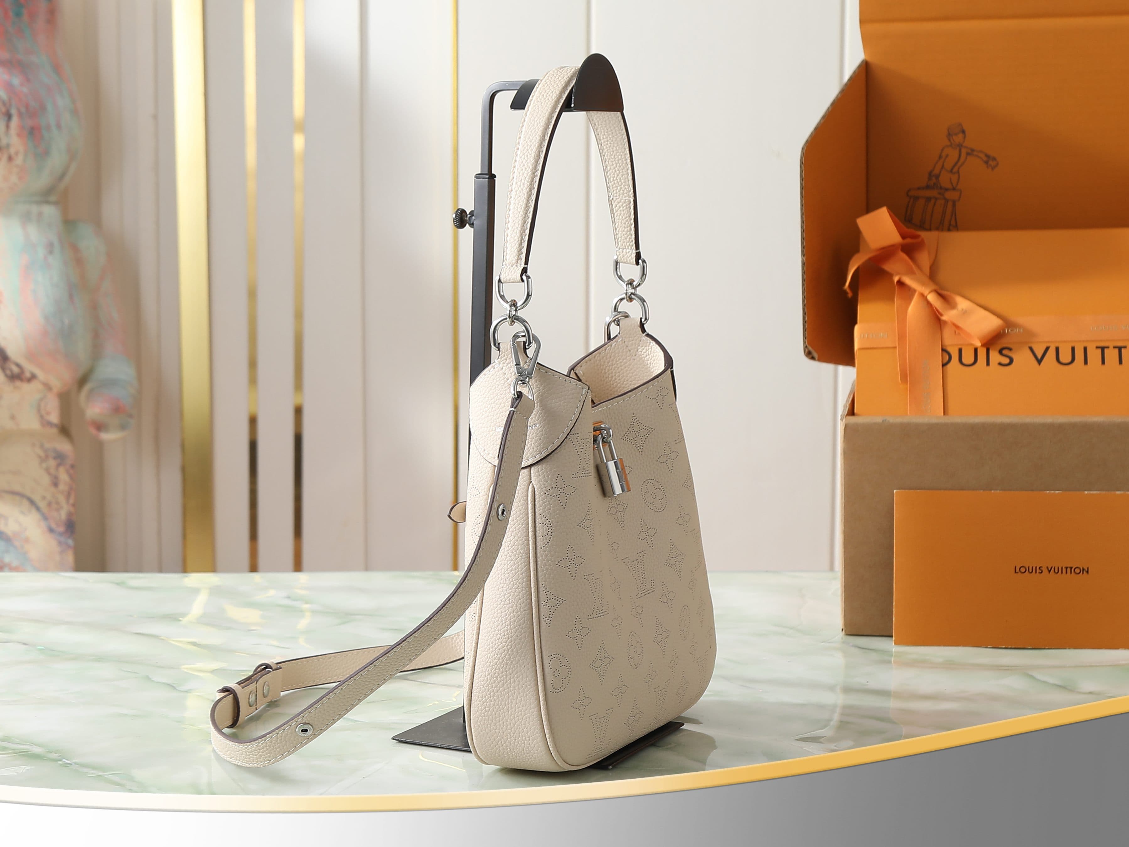 C5182 [Exclusive High-End Items, Real Photos Only] M27459 White Rice Color, Full Leather with Openings, Crossbody Bag, All Around Size; Small Handbag: m27336 Gray-Brown; m28306 Black; m27459 White Rice Color. This All Around small handbag belongs to the M — image 2