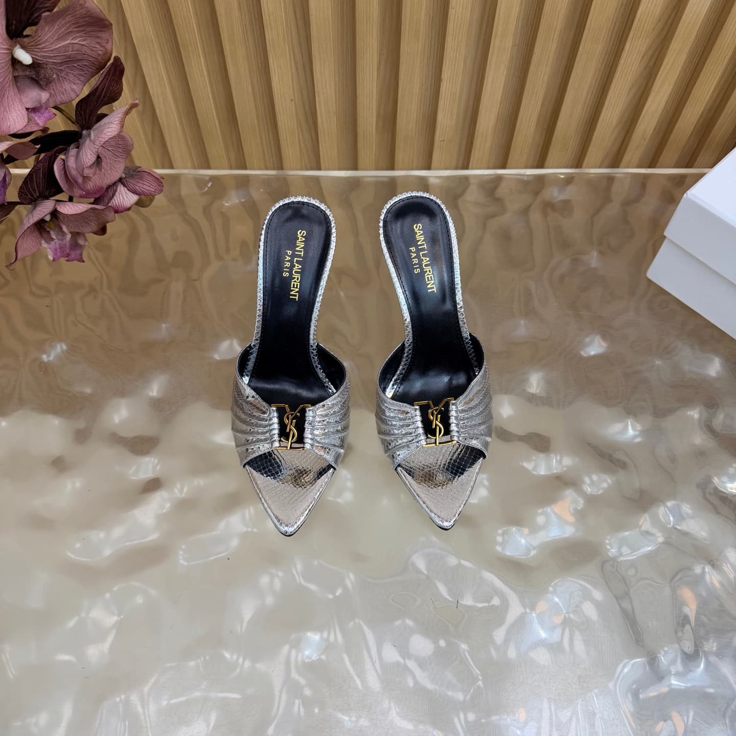 D12334 2026 Spring/Summer New Model YSL 🖤 Saint Laurent / Saint Laurent YSL slippers – an absolutely amazing and popular pair of slippers! — image 4