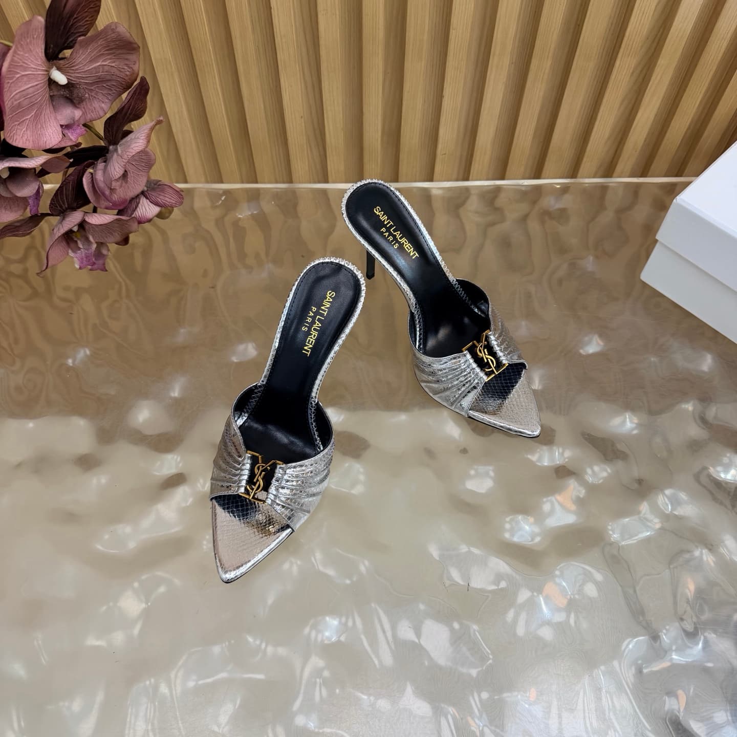 D12334 2026 Spring/Summer New Model YSL 🖤 Saint Laurent / Saint Laurent YSL slippers – an absolutely amazing and popular pair of slippers! — image 6