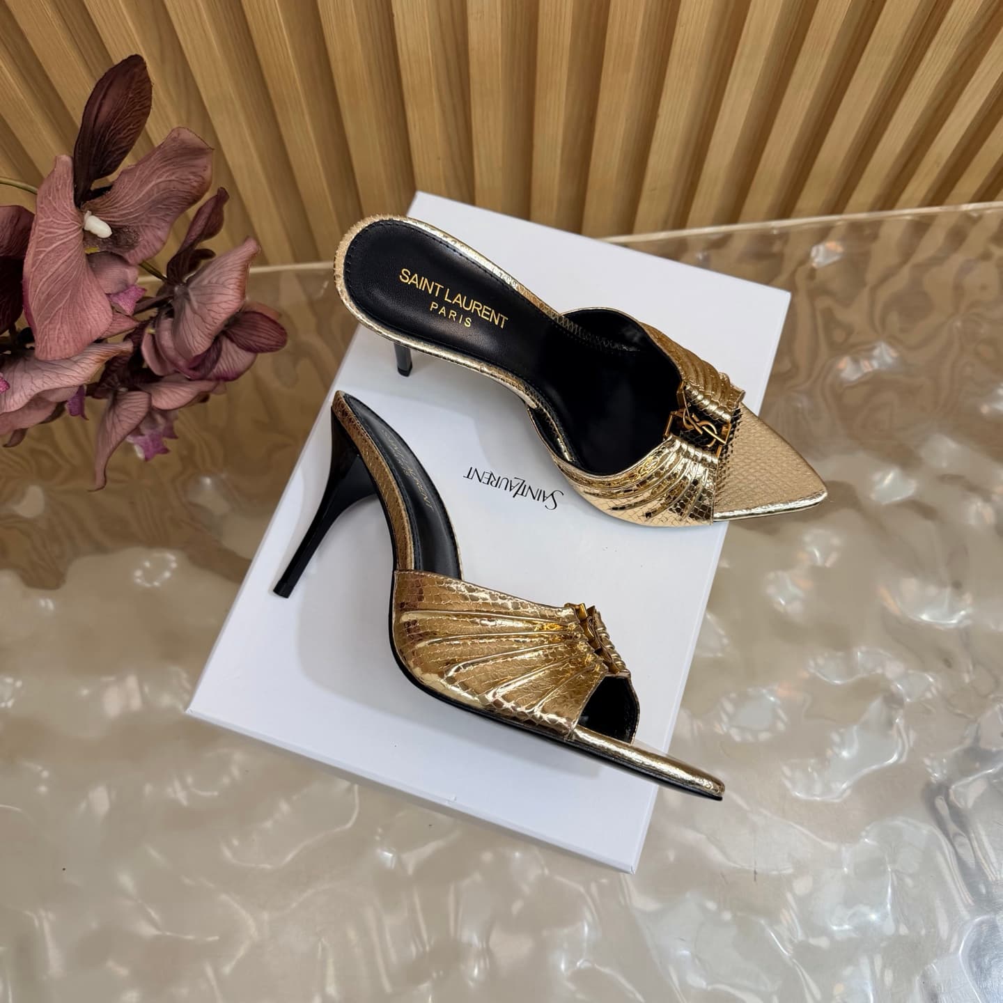 D12333 2026 Spring/Summer new model YSL 🖤 Saint Laurent / Saint Laurent YSL slippers – an absolutely amazing and popular pair of slippers! — image 2