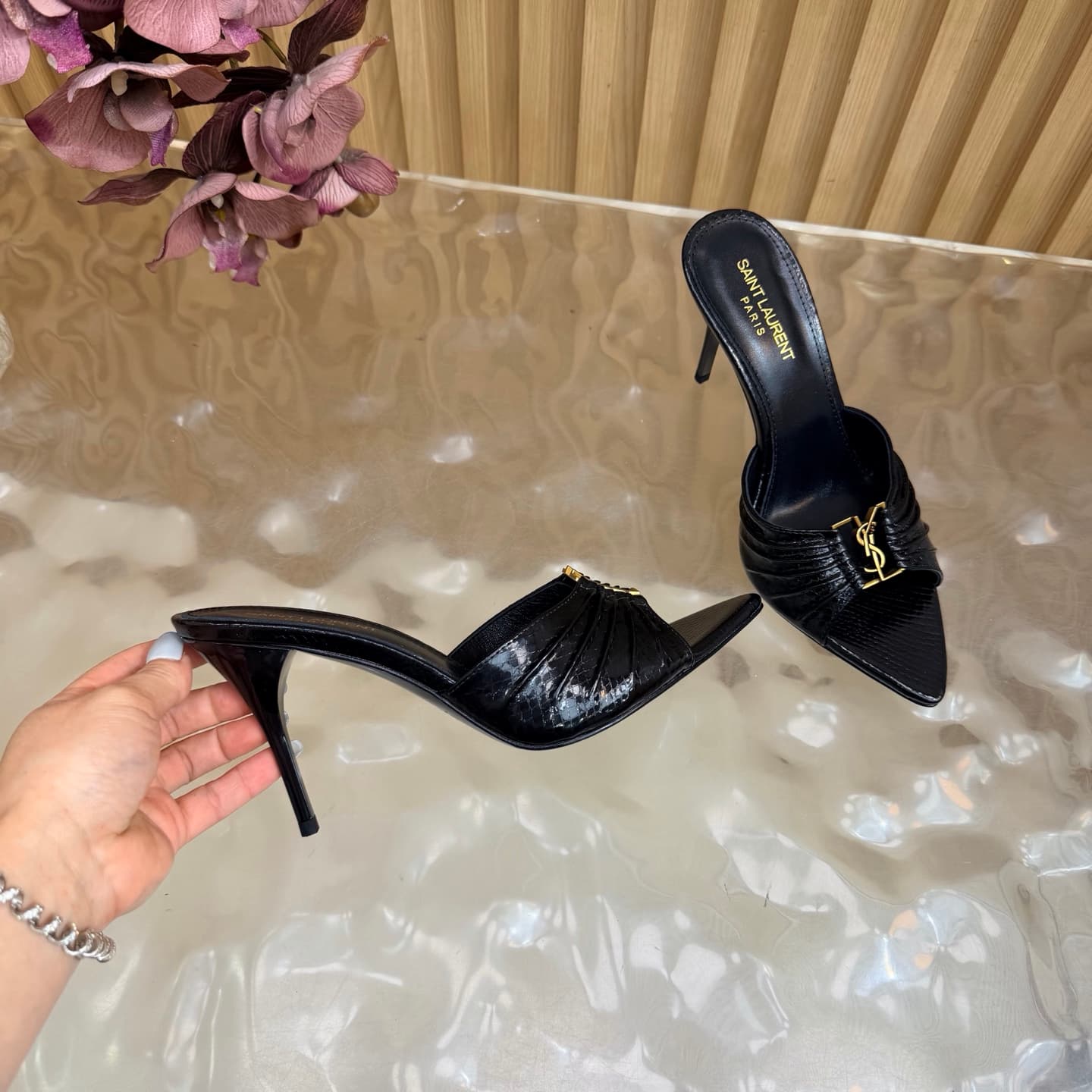 D12332 2026 Spring/Summer New Model YSL 🖤 Saint Laurent / Saint Laurent YSL slippers – an absolutely amazing and popular pair of slippers! — image 7