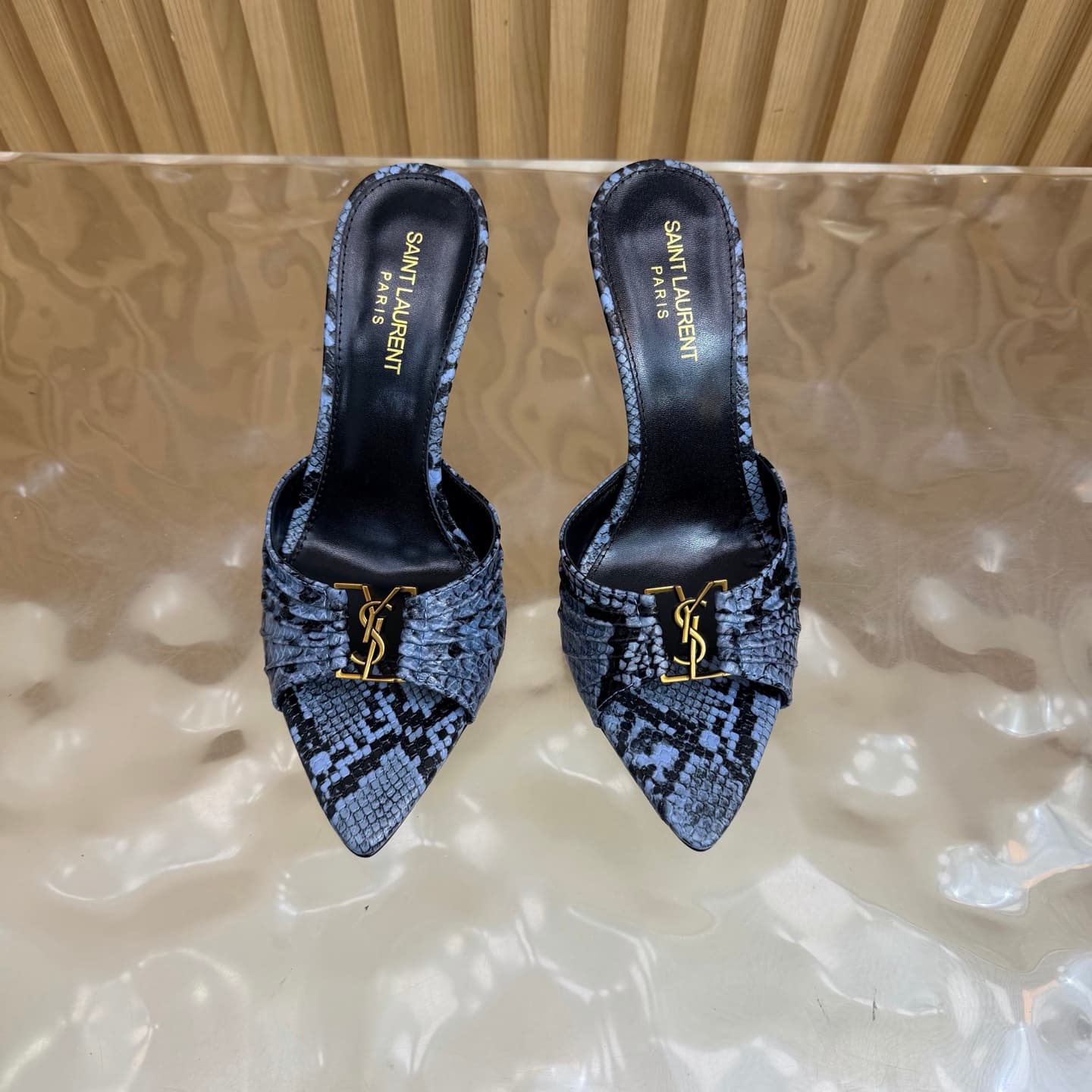 D12331 2026 Spring/Summer new model YSL 🖤 Saint Laurent / Saint Laurent YSL slippers – an absolutely amazing and popular pair of slippers! — image 5