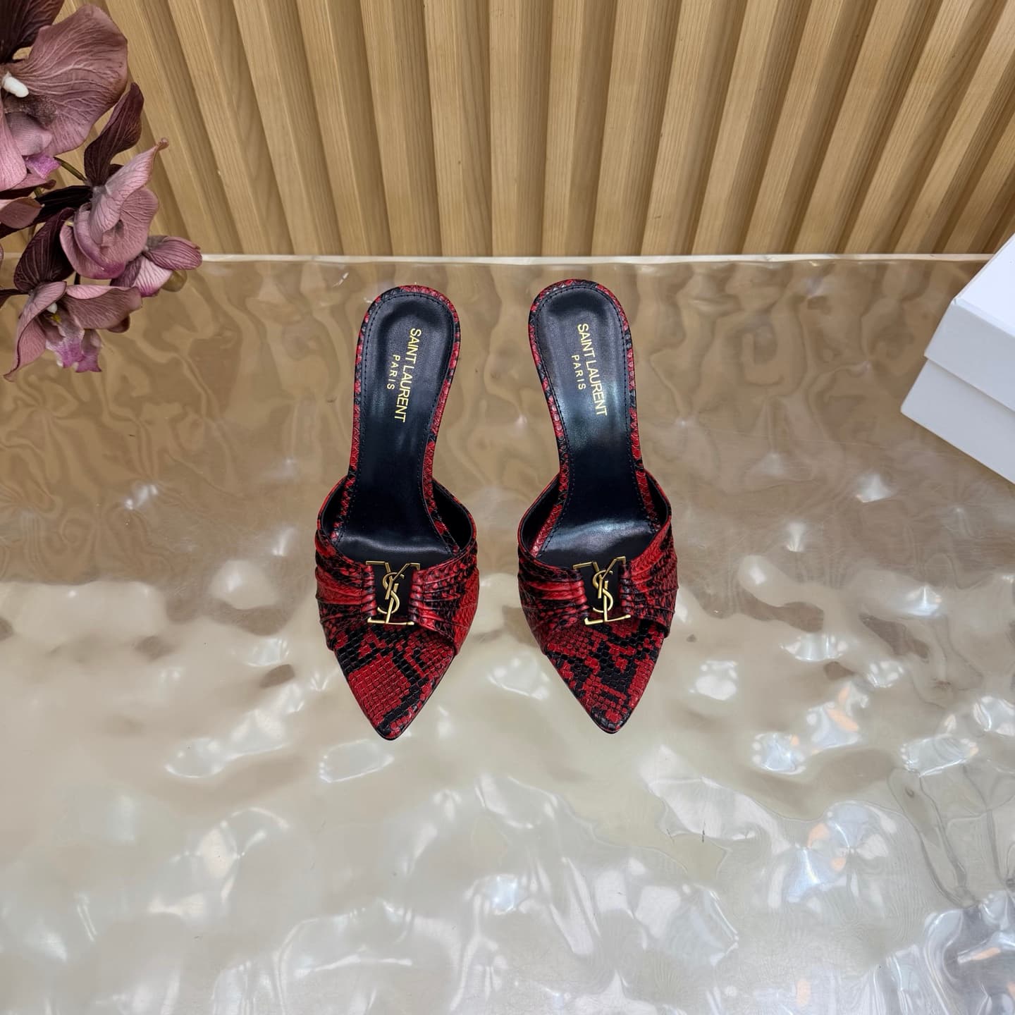 D12328 2026 Spring/Summer New Model YSL 🖤 Saint Laurent / Saint Laurent YSL slippers – an absolutely amazing and popular pair of slippers! — image 4