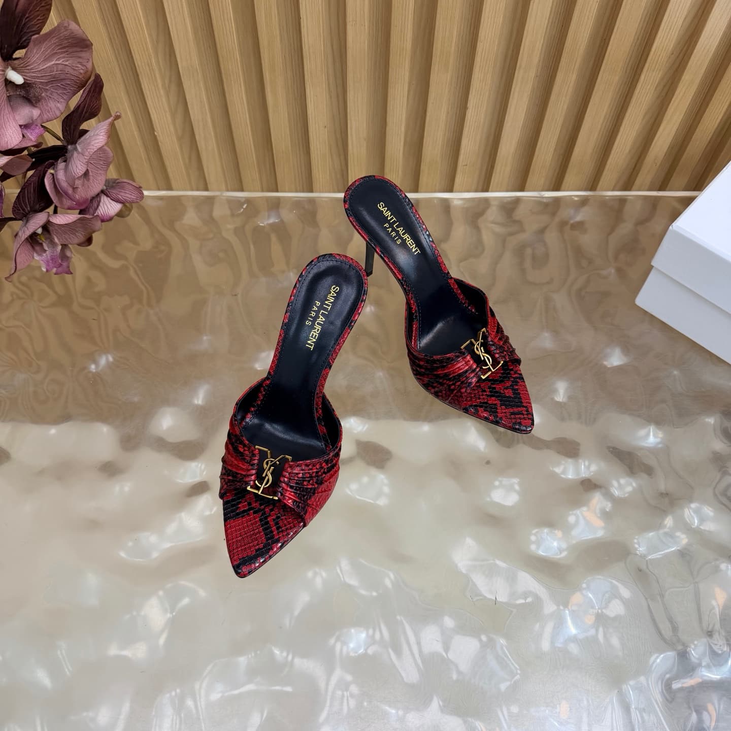 D12328 2026 Spring/Summer New Model YSL 🖤 Saint Laurent / Saint Laurent YSL slippers – an absolutely amazing and popular pair of slippers! — image 6