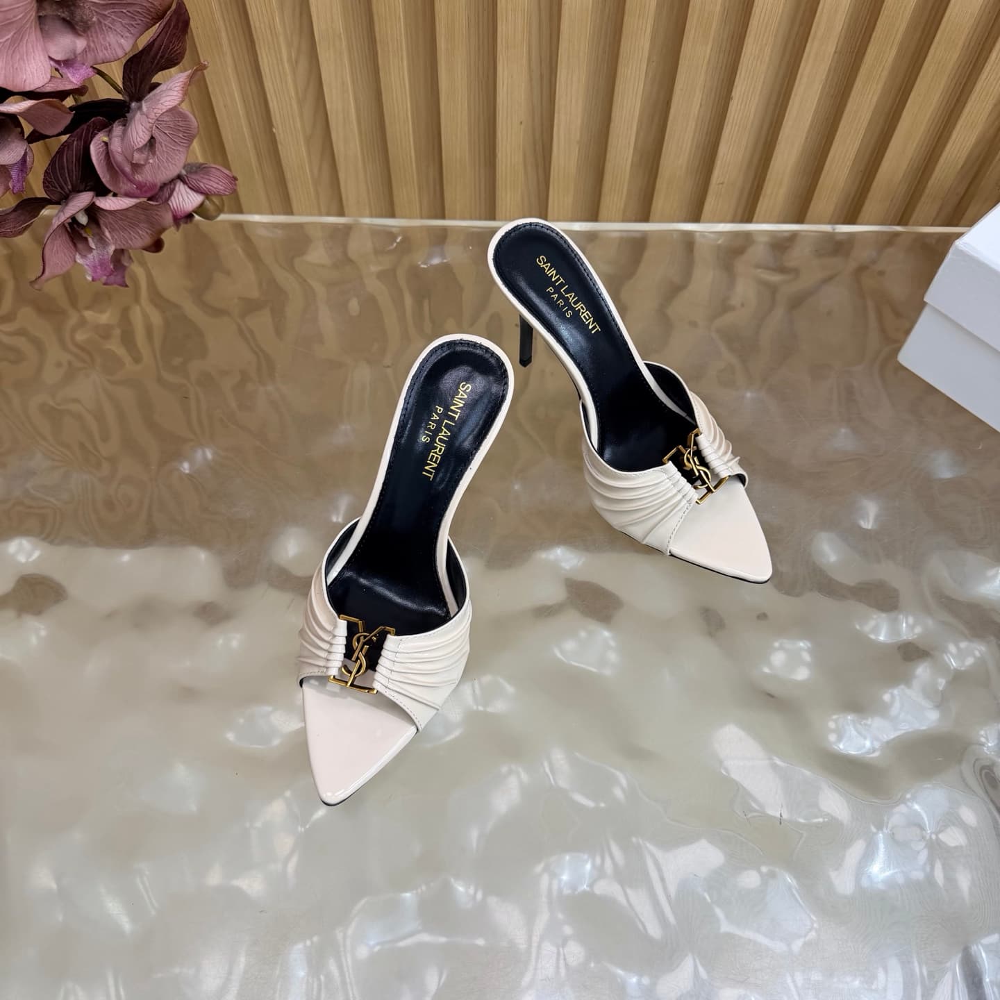 D12360 2026 Spring/Summer New Model YSL 🖤 Saint Laurent / Saint Laurent YSL slippers – an absolutely amazing and popular pair of slippers! — image 6