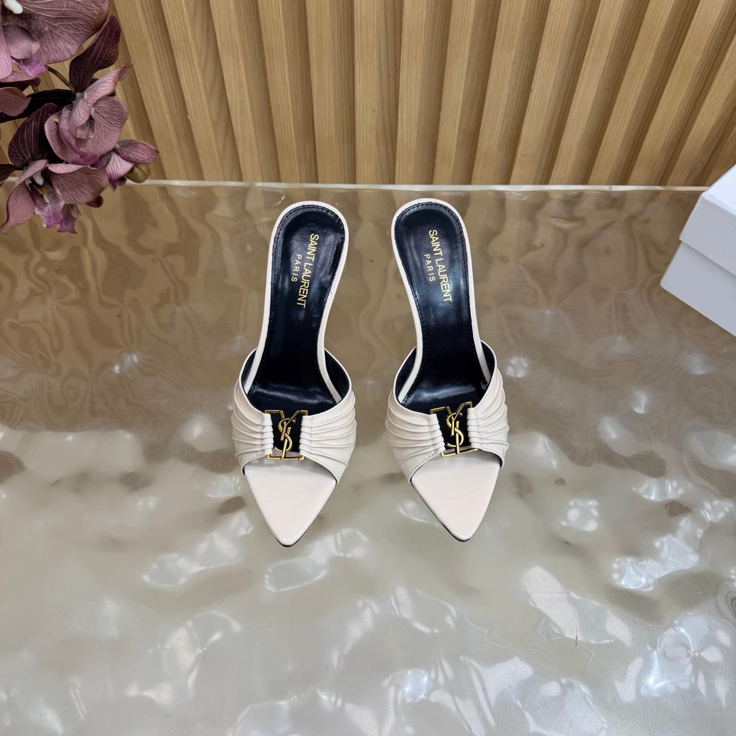 D12360 2026 Spring/Summer New Model YSL 🖤 Saint Laurent / Saint Laurent YSL slippers – an absolutely amazing and popular pair of slippers! — image 4