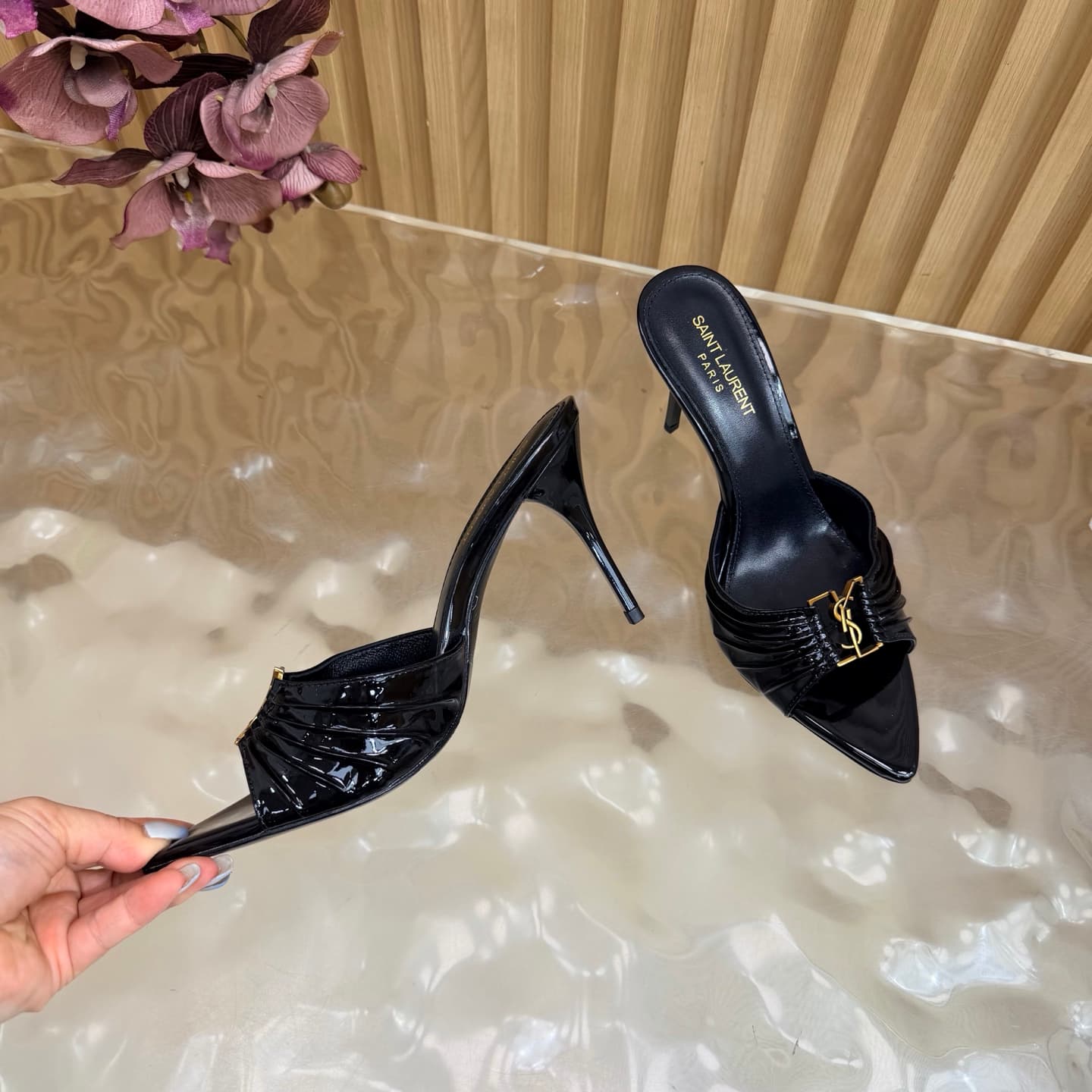 D12359 2026 Spring/Summer new model YSL 🖤 Saint Laurent / Saint Laurent YSL slippers – an absolutely amazing and popular pair of slippers! — image 7