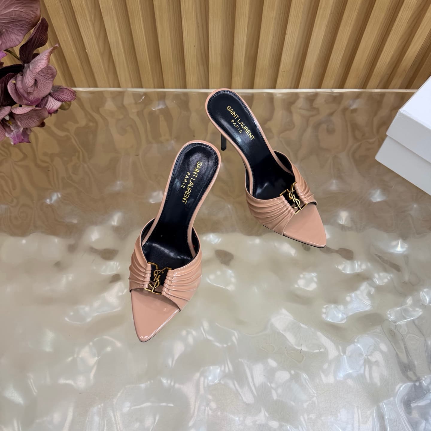 D12357 2026 Spring/Summer New Model YSL 🖤 Saint Laurent / Saint Laurent YSL slippers – an absolutely amazing and popular pair of slippers! — image 6