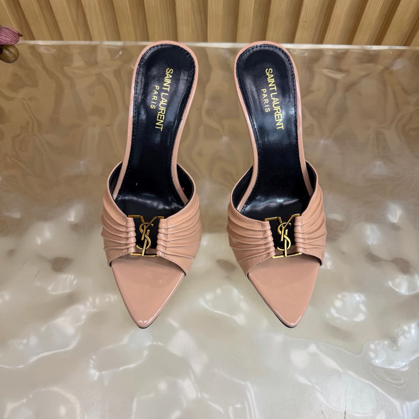 D12357 2026 Spring/Summer New Model YSL 🖤 Saint Laurent / Saint Laurent YSL slippers – an absolutely amazing and popular pair of slippers! — image 5
