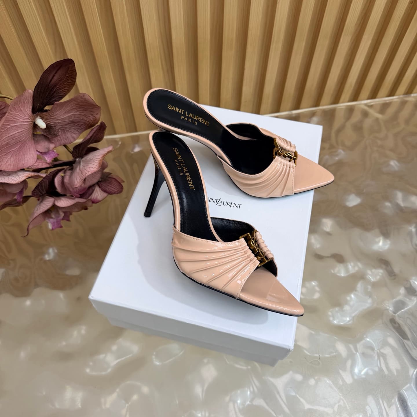D12356 2026 Spring/Summer New Model YSL 🖤 Saint Laurent / Saint Laurent YSL slippers – an absolutely amazing and popular model of slippers! — image 2