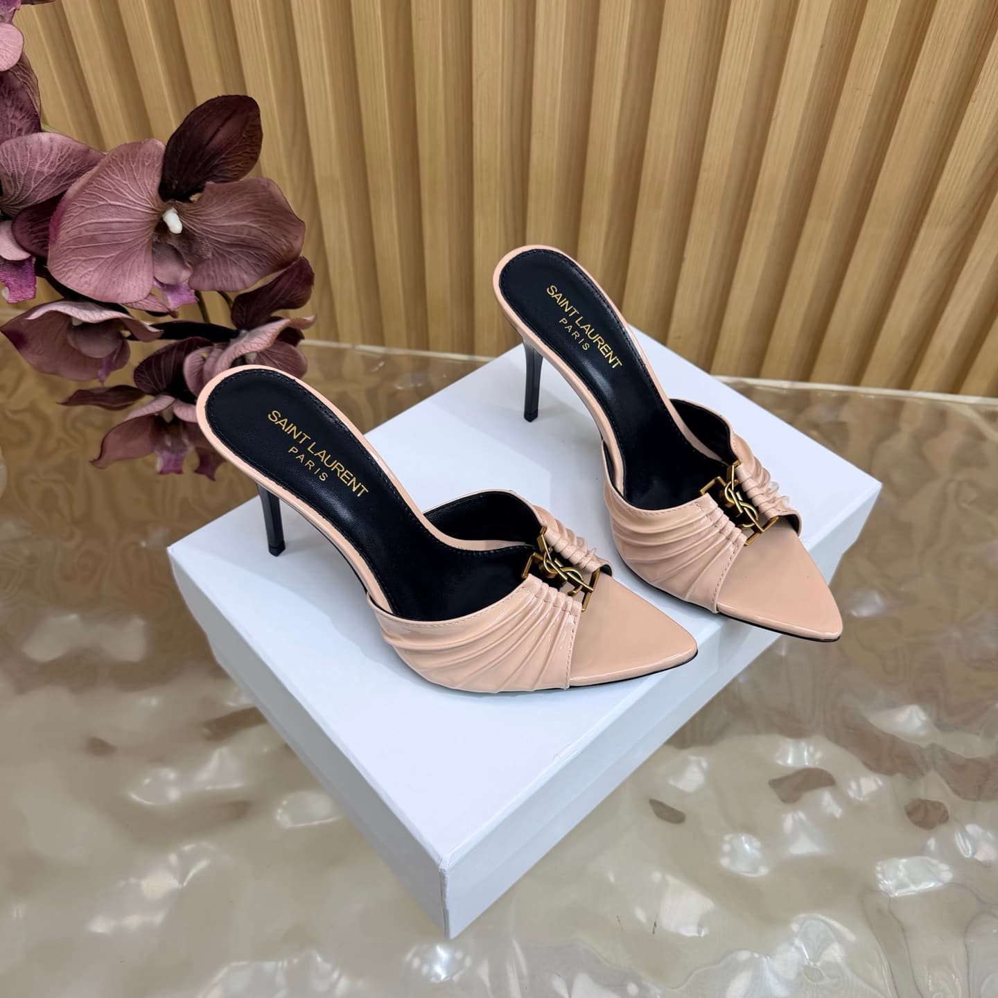 D12356 2026 Spring/Summer New Model YSL 🖤 Saint Laurent / Saint Laurent YSL slippers – an absolutely amazing and popular model of slippers! — image 3