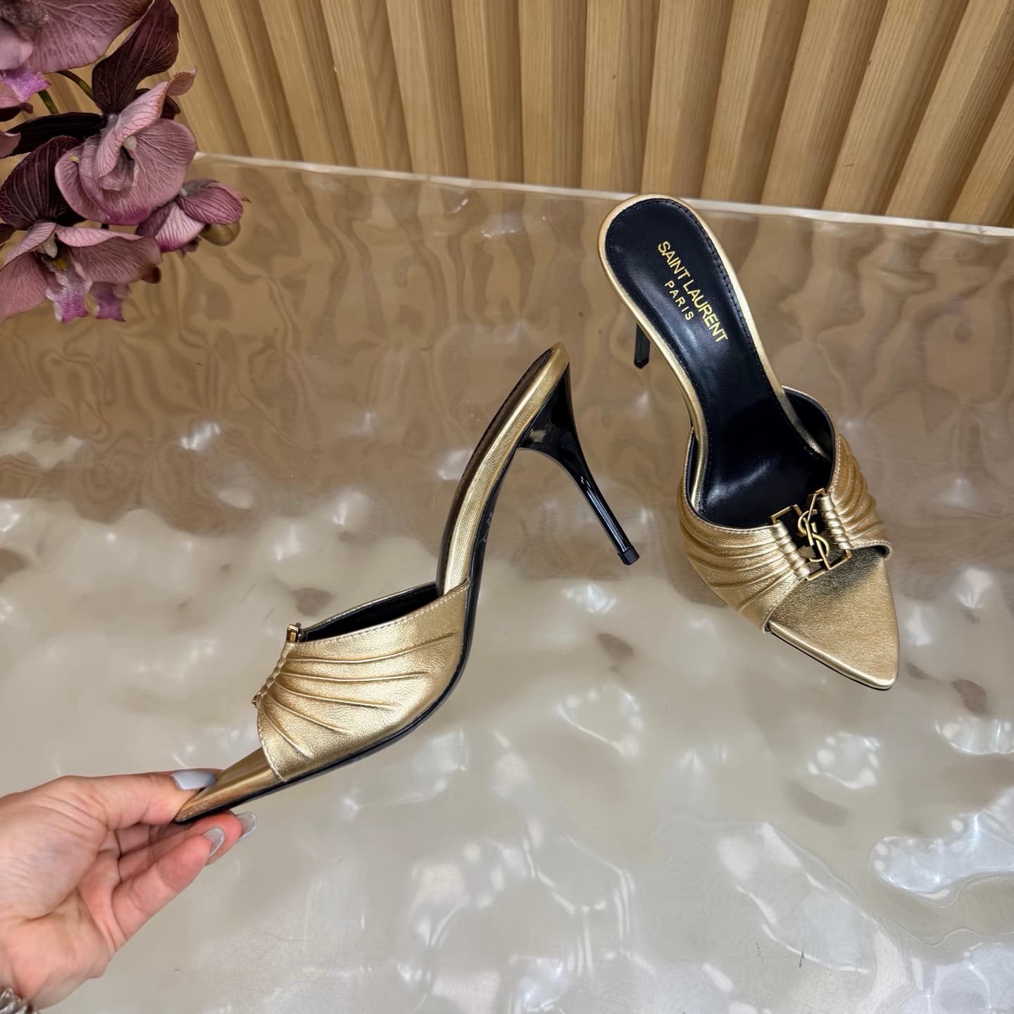D12355 2026 Spring/Summer new model YSL 🖤 Saint Laurent / Saint Laurent YSL slippers – an absolutely amazing and popular pair of slippers! — image 7