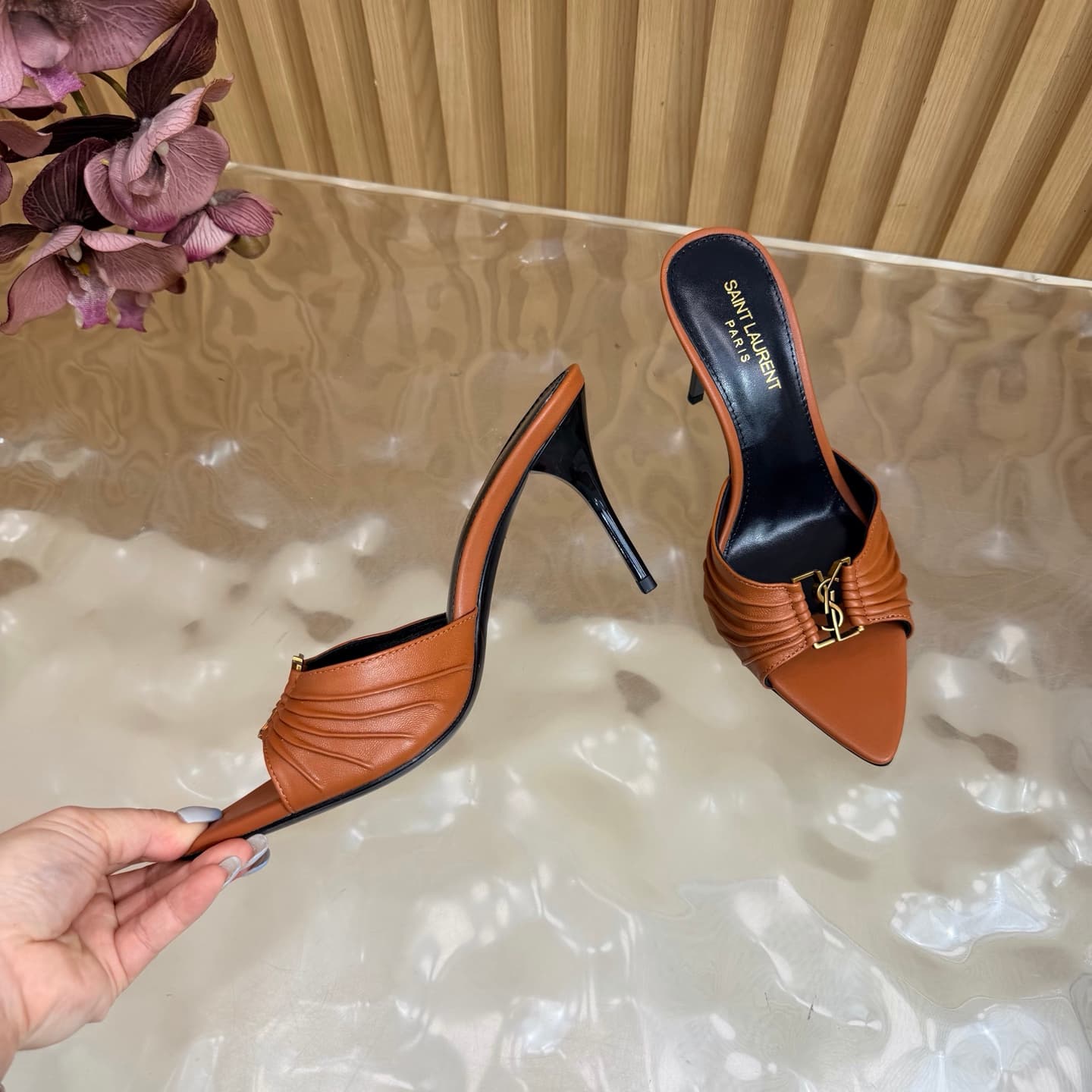 D12353 2026 Spring/Summer New Model YSL 🖤 Saint Laurent / Saint Laurent YSL slippers – an absolutely amazing and popular pair of slippers! — image 8