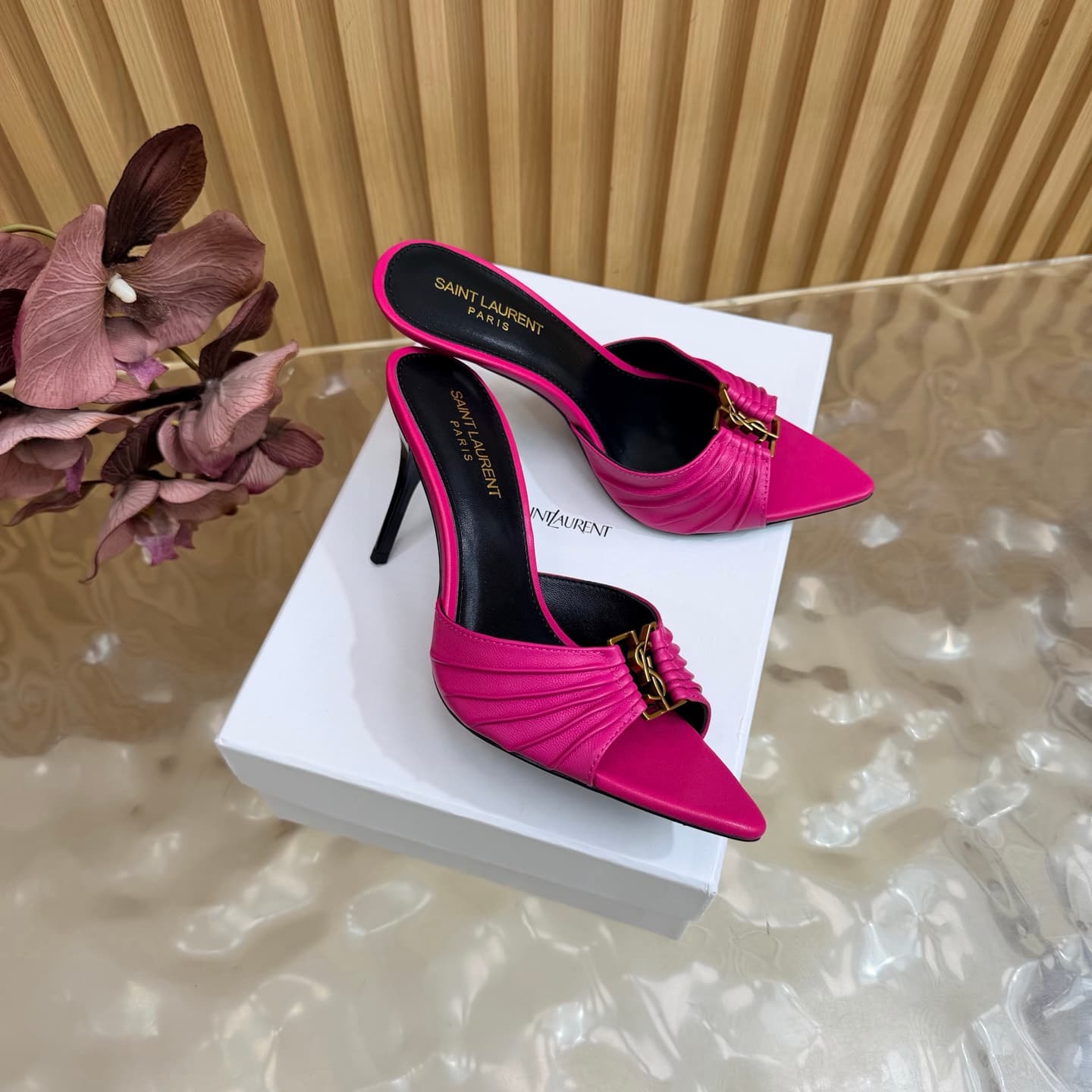 D12350 2026 Spring/Summer new model YSL 🖤 Saint Laurent / Saint Laurent YSL slippers – an absolutely amazing and popular pair of slippers! — image 2