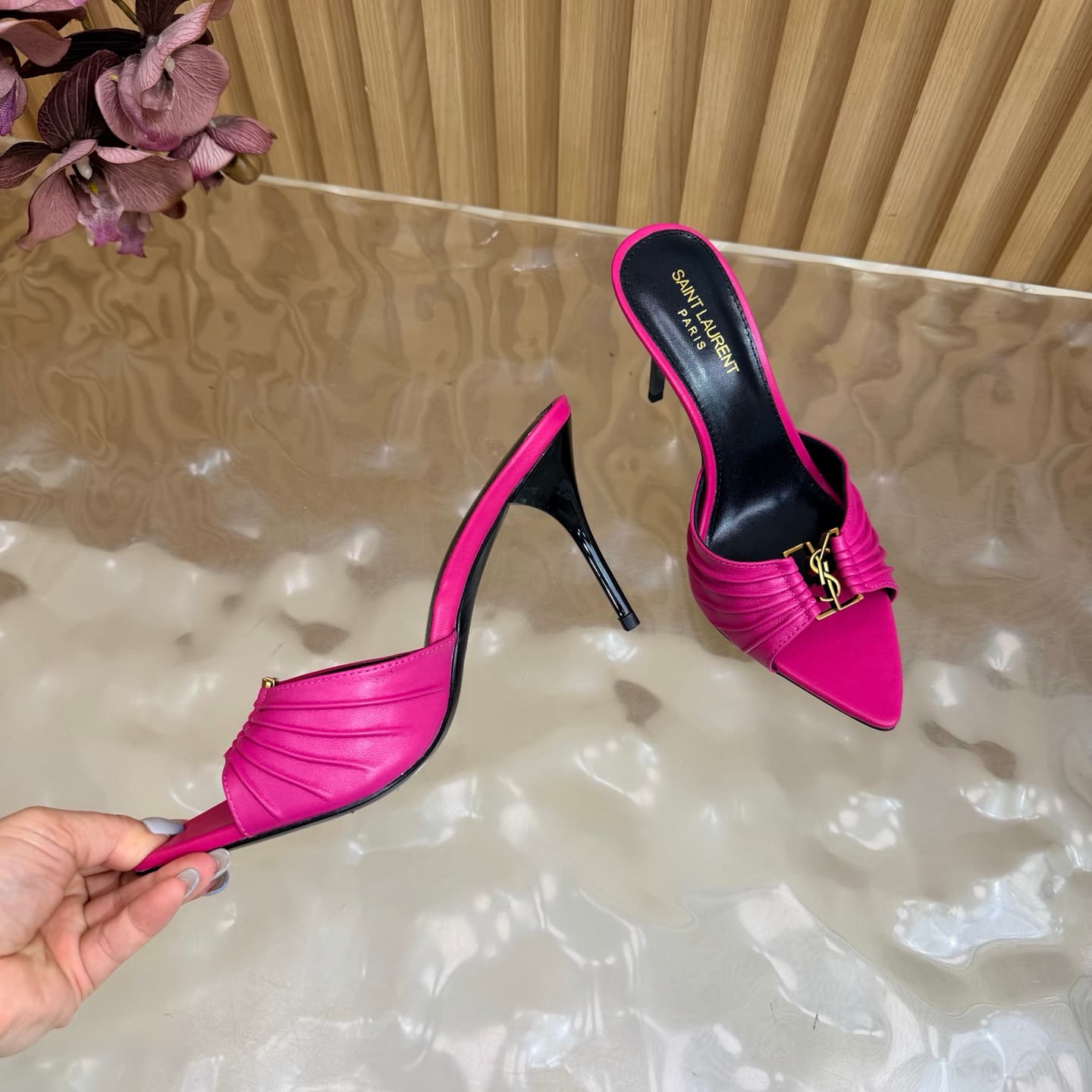 D12350 2026 Spring/Summer new model YSL 🖤 Saint Laurent / Saint Laurent YSL slippers – an absolutely amazing and popular pair of slippers! — image 7