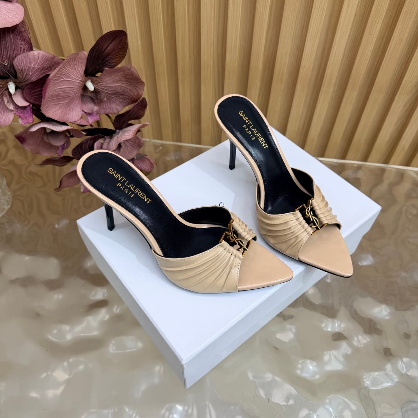 D12349 2026 Spring/Summer new model YSL 🖤 Saint Laurent / Saint Laurent YSL slippers – an absolutely amazing and popular pair of slippers! — image 3