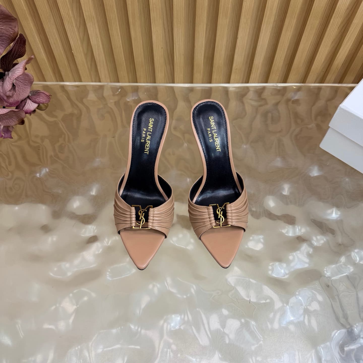 D12348 2026 Spring/Summer new model YSL 🖤 Saint Laurent / Saint Laurent YSL slippers – an absolutely amazing and popular pair of slippers! — image 4
