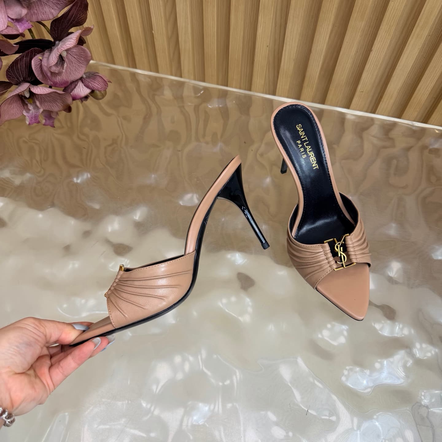 D12348 2026 Spring/Summer new model YSL 🖤 Saint Laurent / Saint Laurent YSL slippers – an absolutely amazing and popular pair of slippers! — image 7