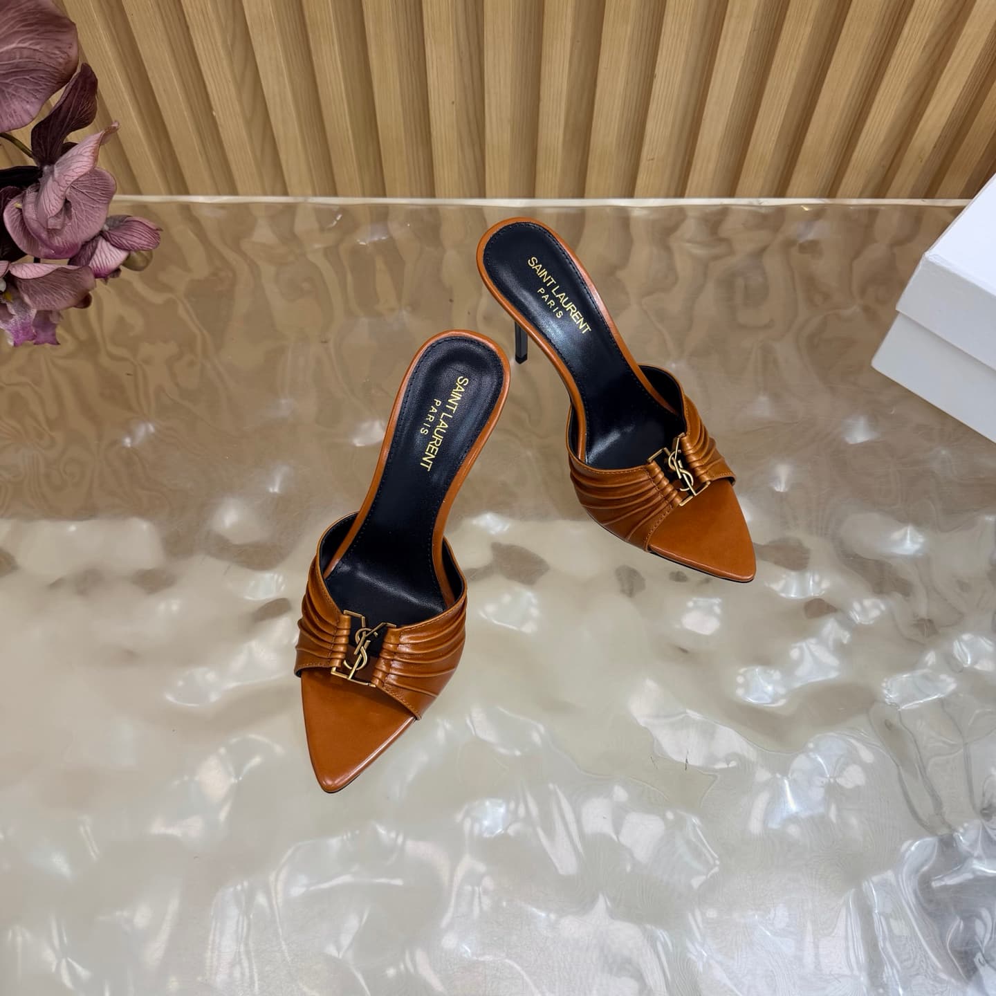 D12347 2026 Spring/Summer new model YSL 🖤 Saint Laurent / Saint Laurent YSL slippers – an absolutely amazing and popular pair of slippers! — image 6