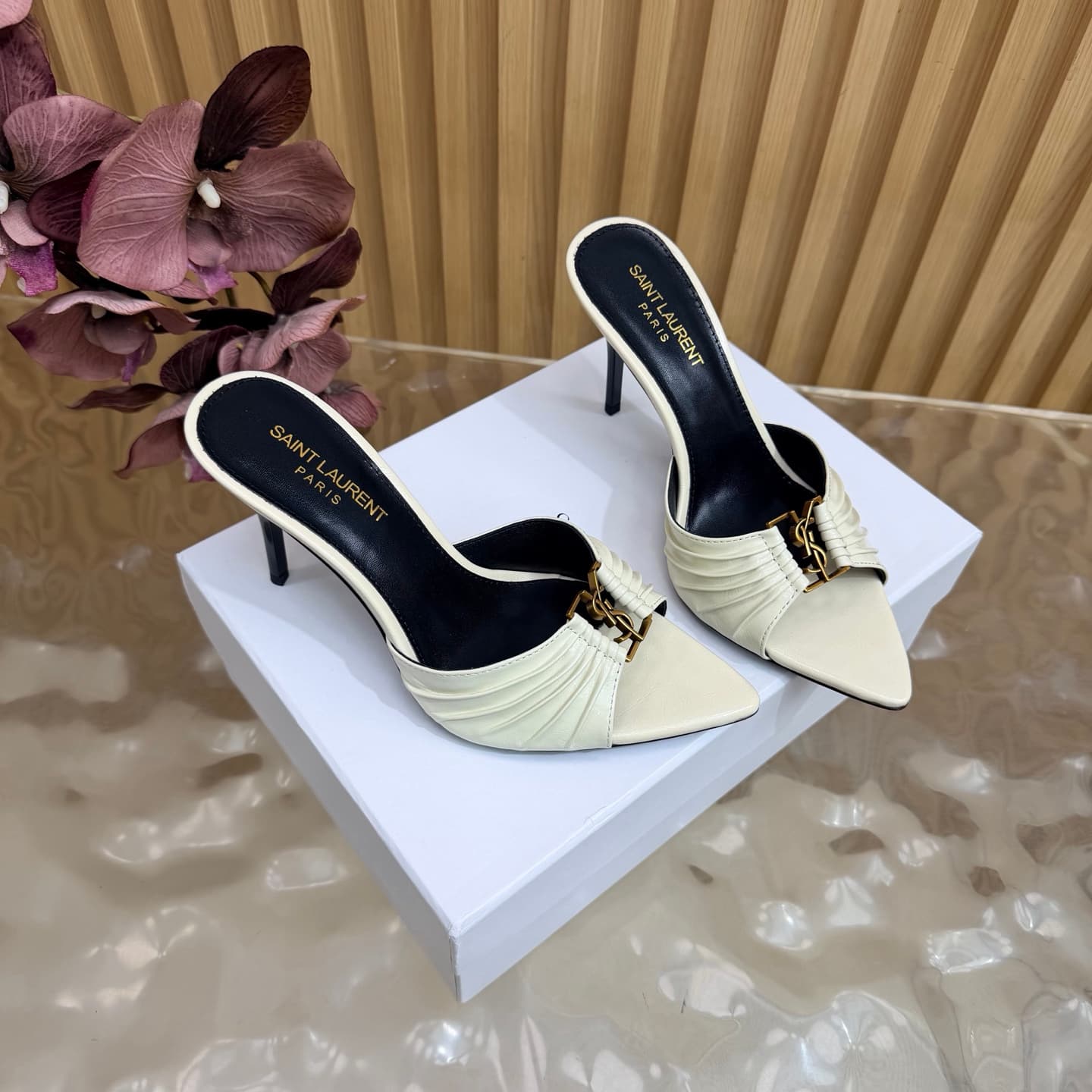 D12346 2026 Spring/Summer New Model YSL 🖤 Saint Laurent / Saint Laurent YSL slippers – an absolutely amazing and popular pair of slippers! — image 3
