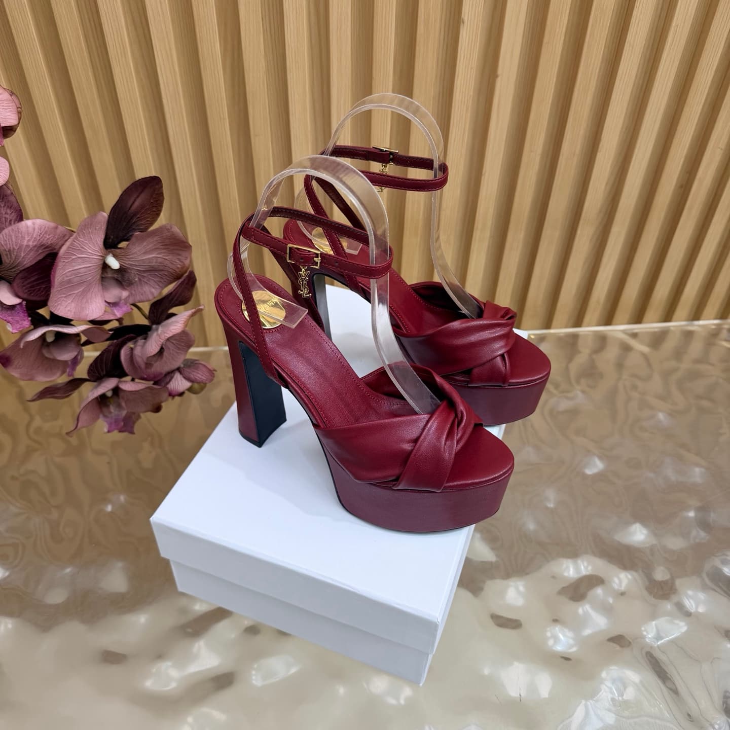 D12224 New model released: YSL Saint Laurent🖤 – SS2026 Summer Fish Mouth high heels. New design, show-wear style, high-heel sandals — image 1