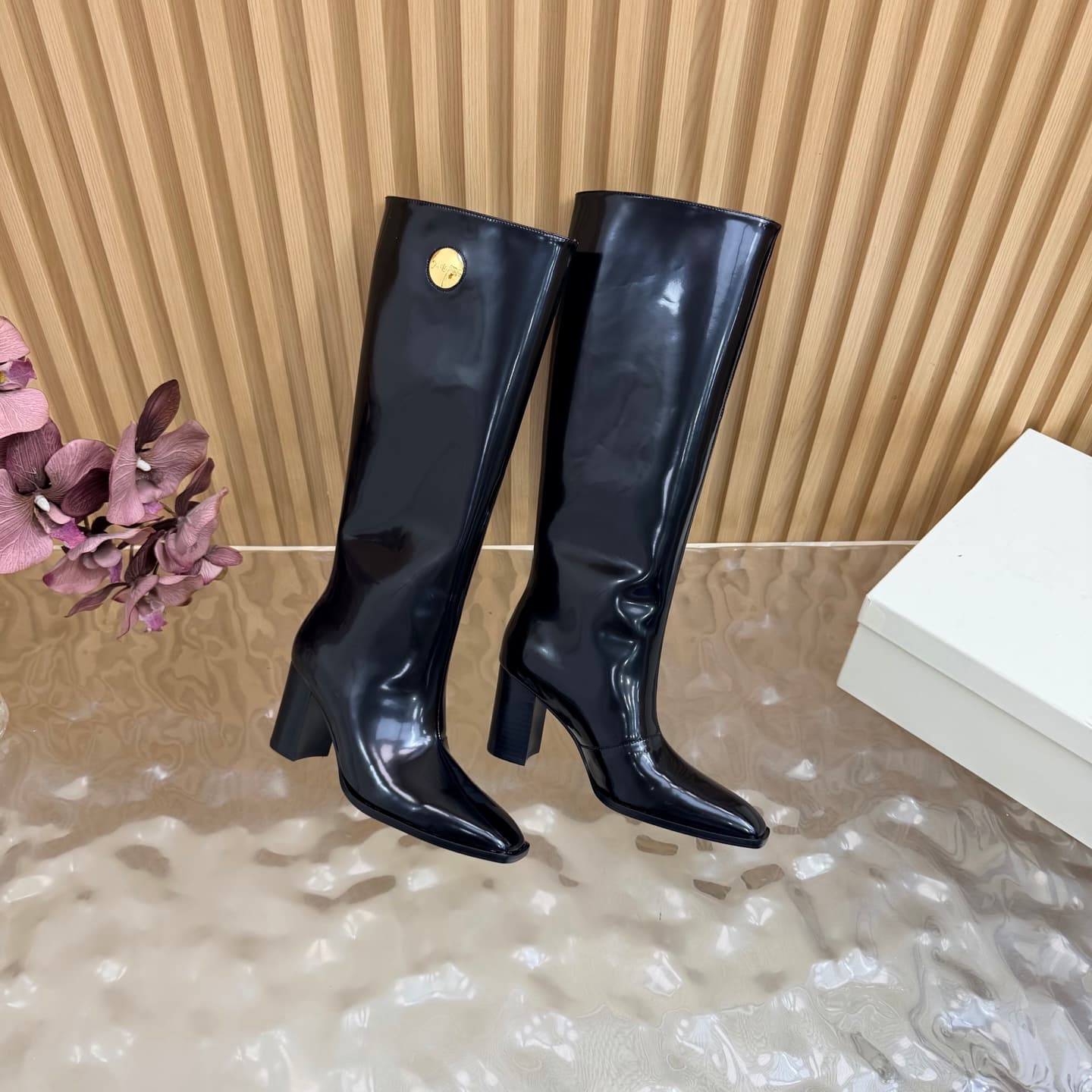 D12226 Top version 🖤 Saint Laurent fw26 – newly arrived! — image 8