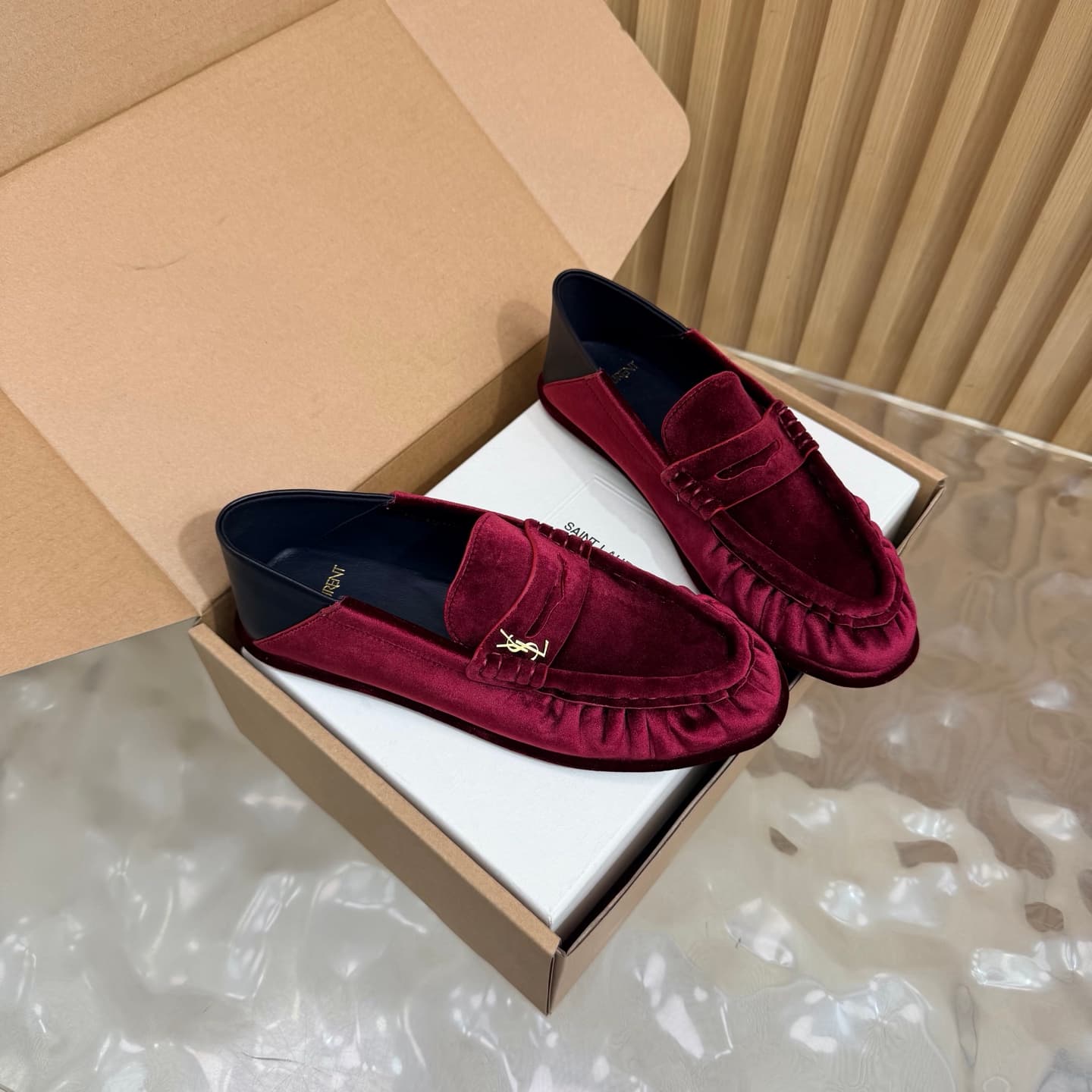 D12155 – Top-quality — image 2