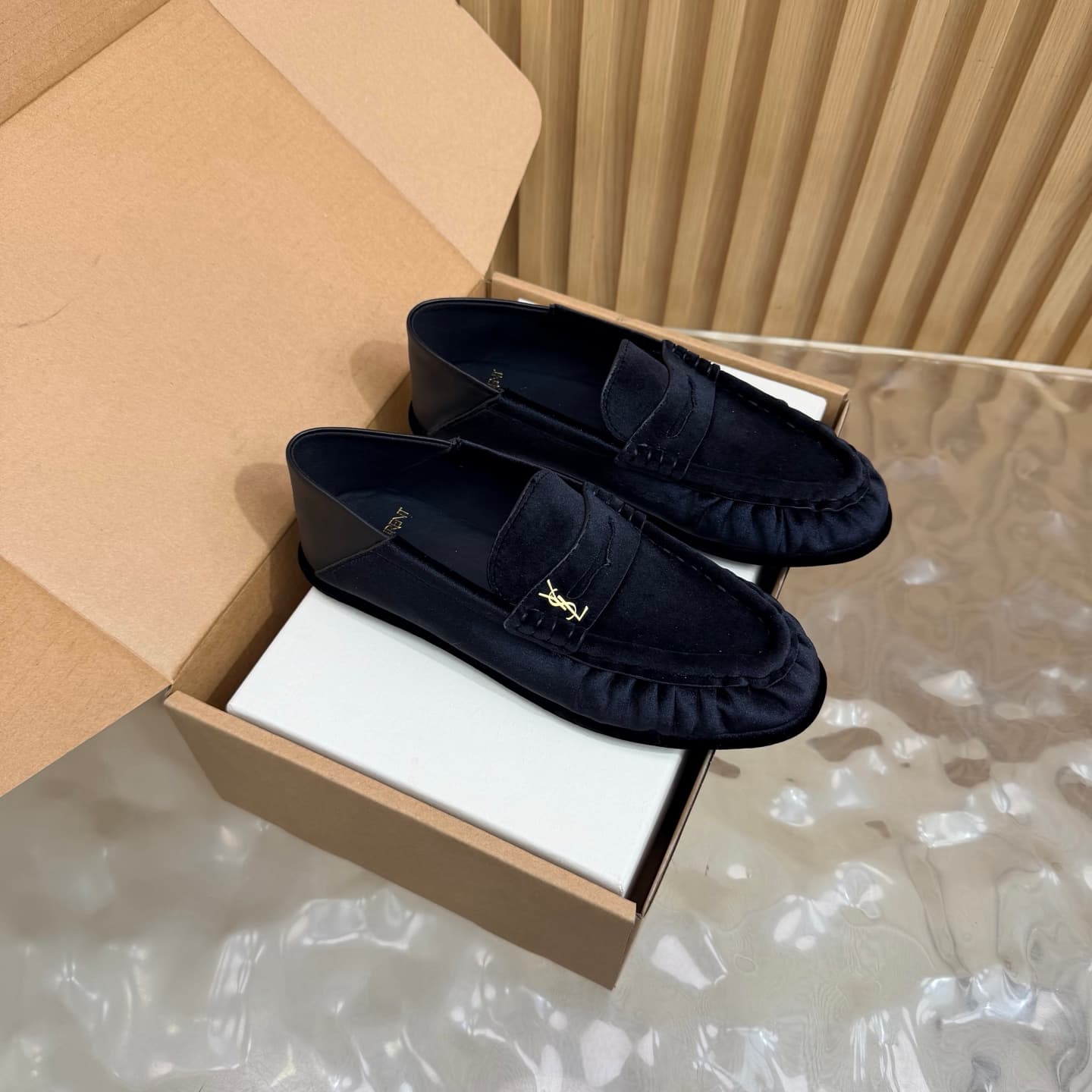 D12152 – Top-quality — image 1
