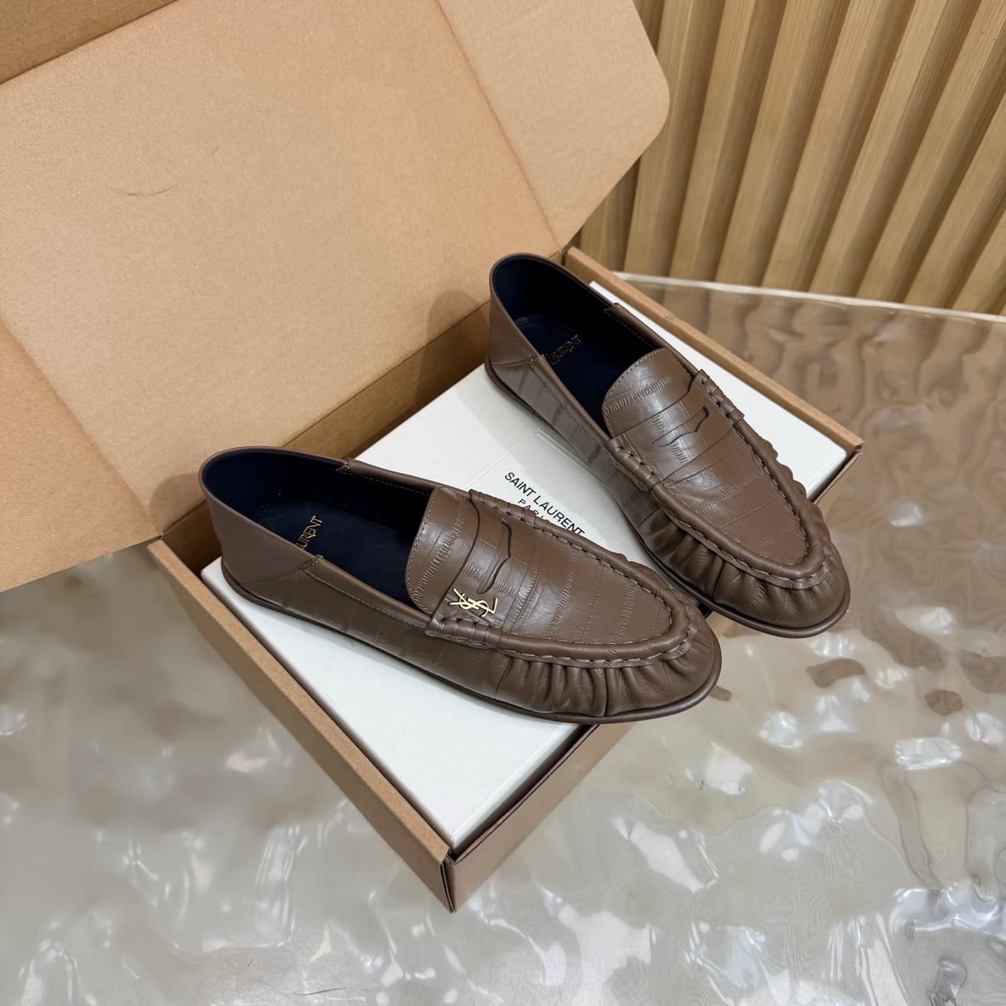 D12142 – Top-quality — image 2