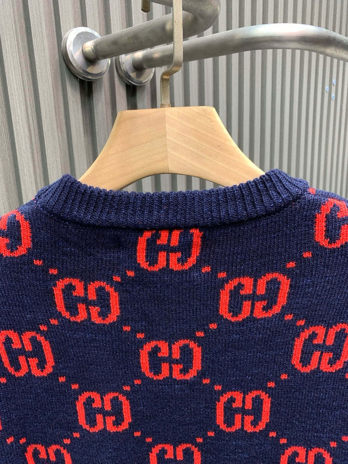 C10246 🀄️   GUCCl Gucci — image 4