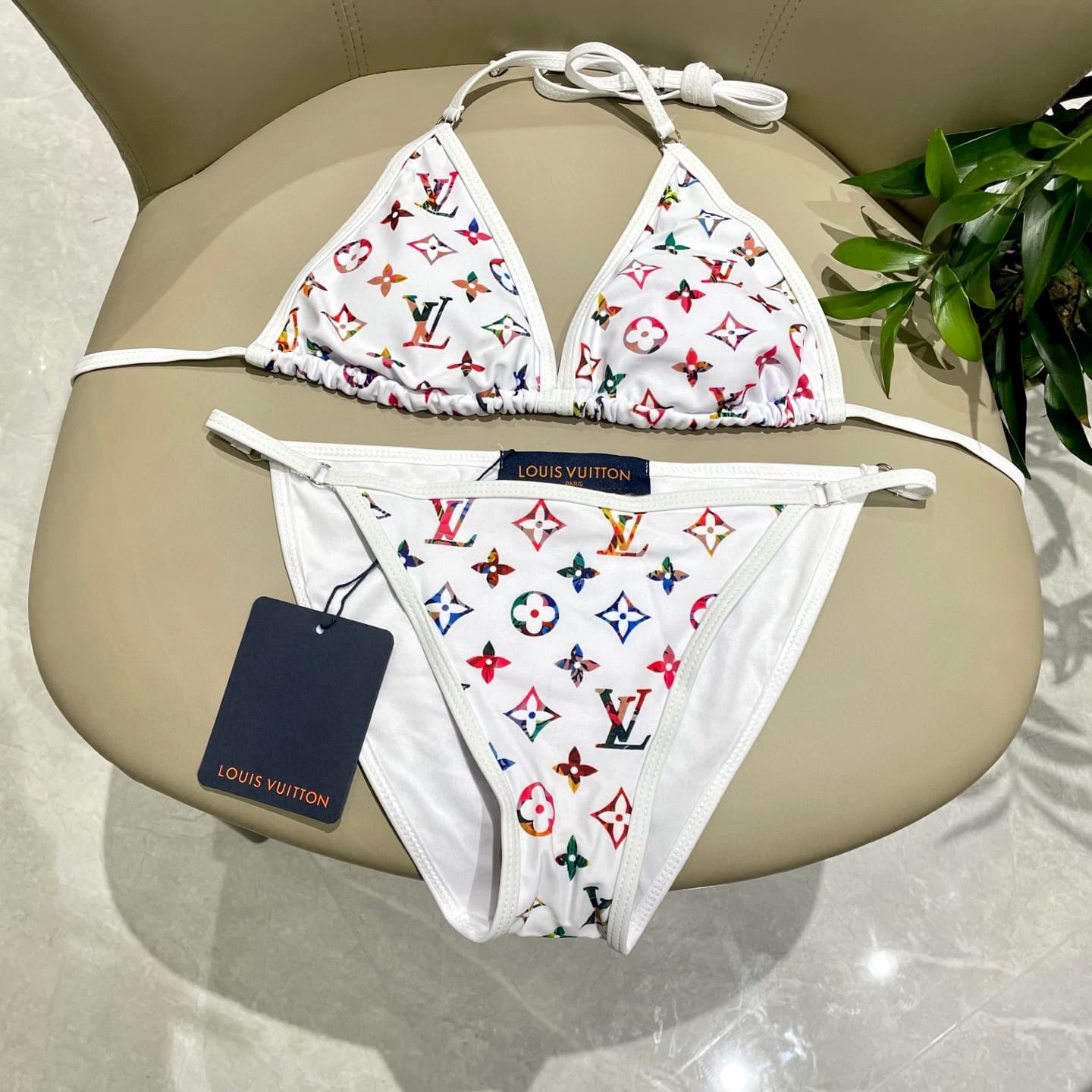 C24954 Lv swimsuit, Lv bikini 👙 The upper part of the outfit is absolutely great! It is released simultaneously with products in various boutiques, thus giving a fashionable look naturally. It helps to look younger and gives a youthful vibe. — image 7
