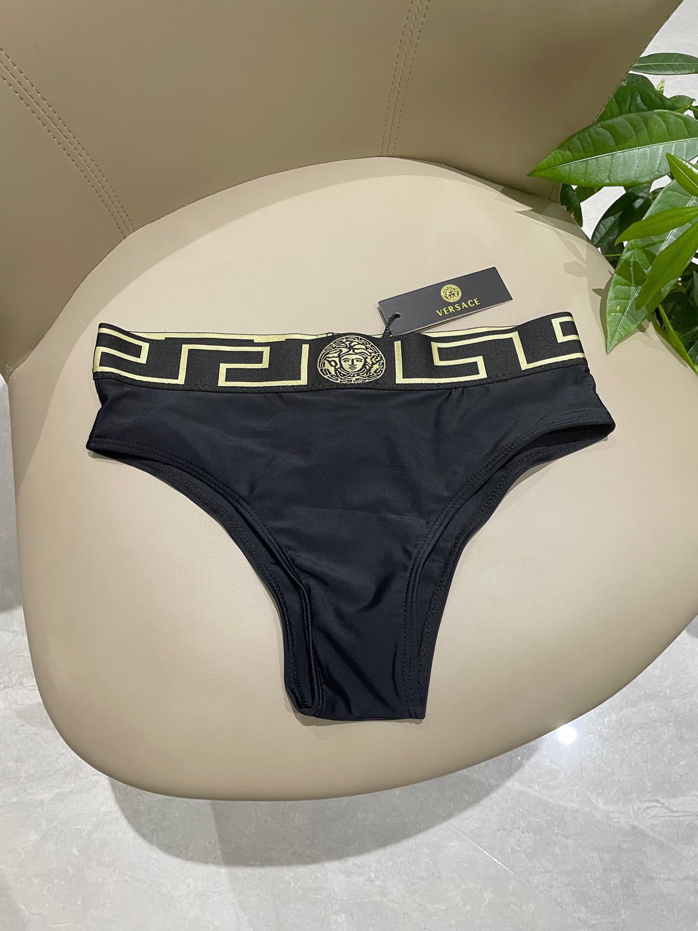 C24928 Versace swimsuits – New Versace bikinis 😍🥰 These swimsuits are suitable for various situations 🏊‍♀️ At the beach, swimming pools, hot springs, water parks, and rafting trips – they’re all great! They can also be worn with inner garments. The one-pi — image 8