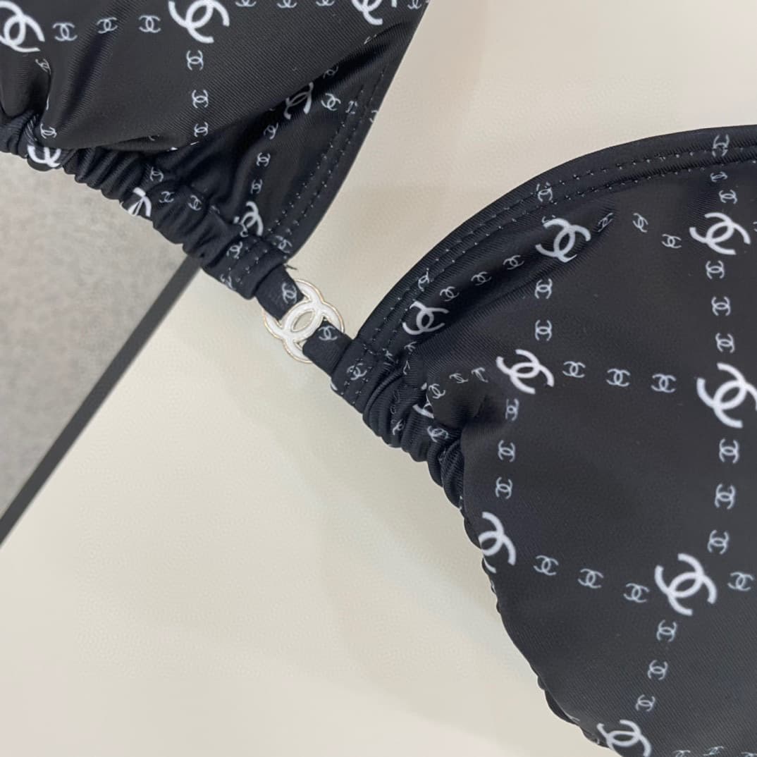 C24921 Chanel swimsuits: Chanel’s new bikinis 👙❤️😍🥰 – suitable for various swimming scenarios 🏊‍♀️ At the beach, swimming pools, hot springs, water parks, and rafting trips – all are great options 😌 They can be worn both as underwear and outerwear as well — image 3