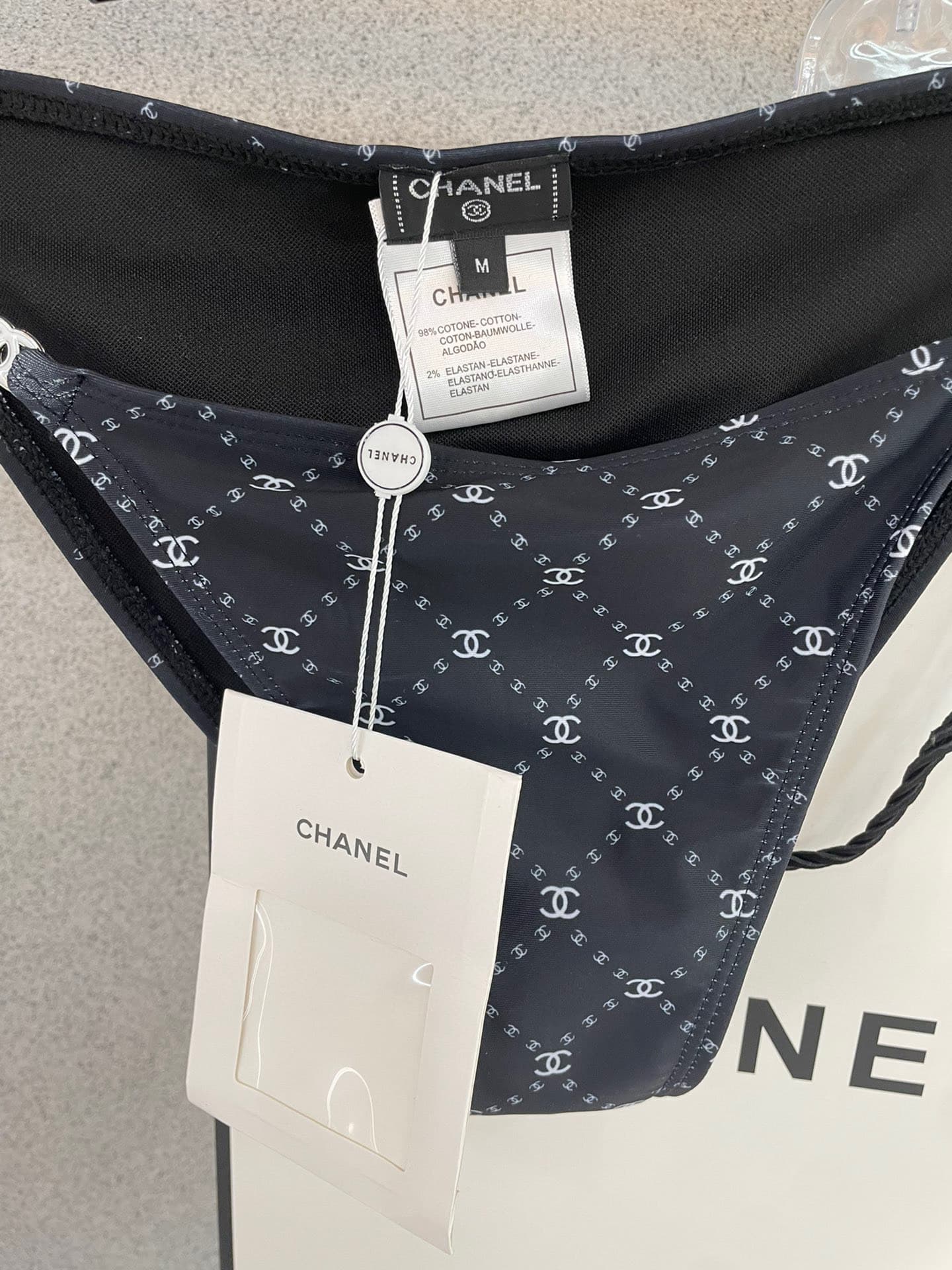 C24921 Chanel swimsuits: Chanel’s new bikinis 👙❤️😍🥰 – suitable for various swimming scenarios 🏊‍♀️ At the beach, swimming pools, hot springs, water parks, and rafting trips – all are great options 😌 They can be worn both as underwear and outerwear as well — image 8