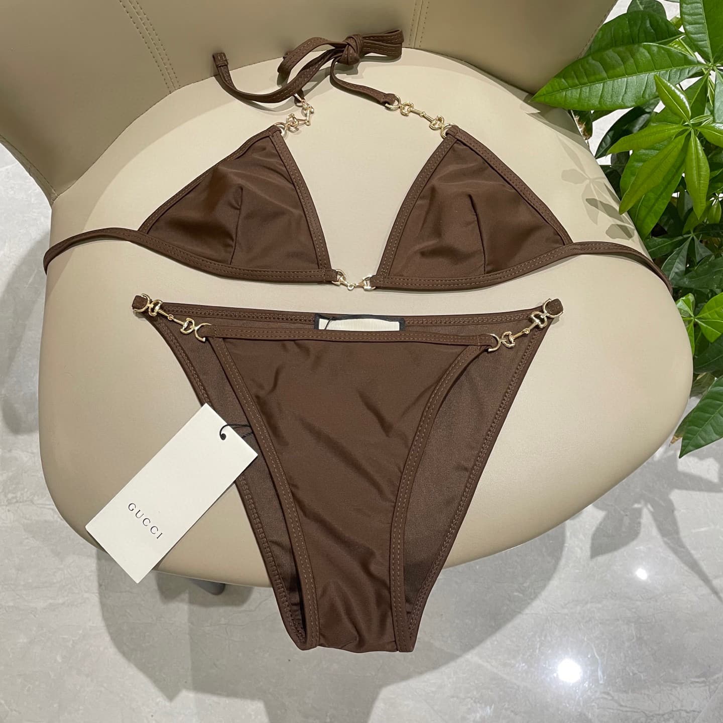 C24905 Gucci swimsuit – Gucci’s new bikini! 😍🥰 It’s a swimsuit suitable for various scenarios 🏊‍♀️ – on the beach, in swimming pools, hot springs, water parks, or for rafting. 😌 It can also be worn with other items; the one-piece design covers the body an — image 8