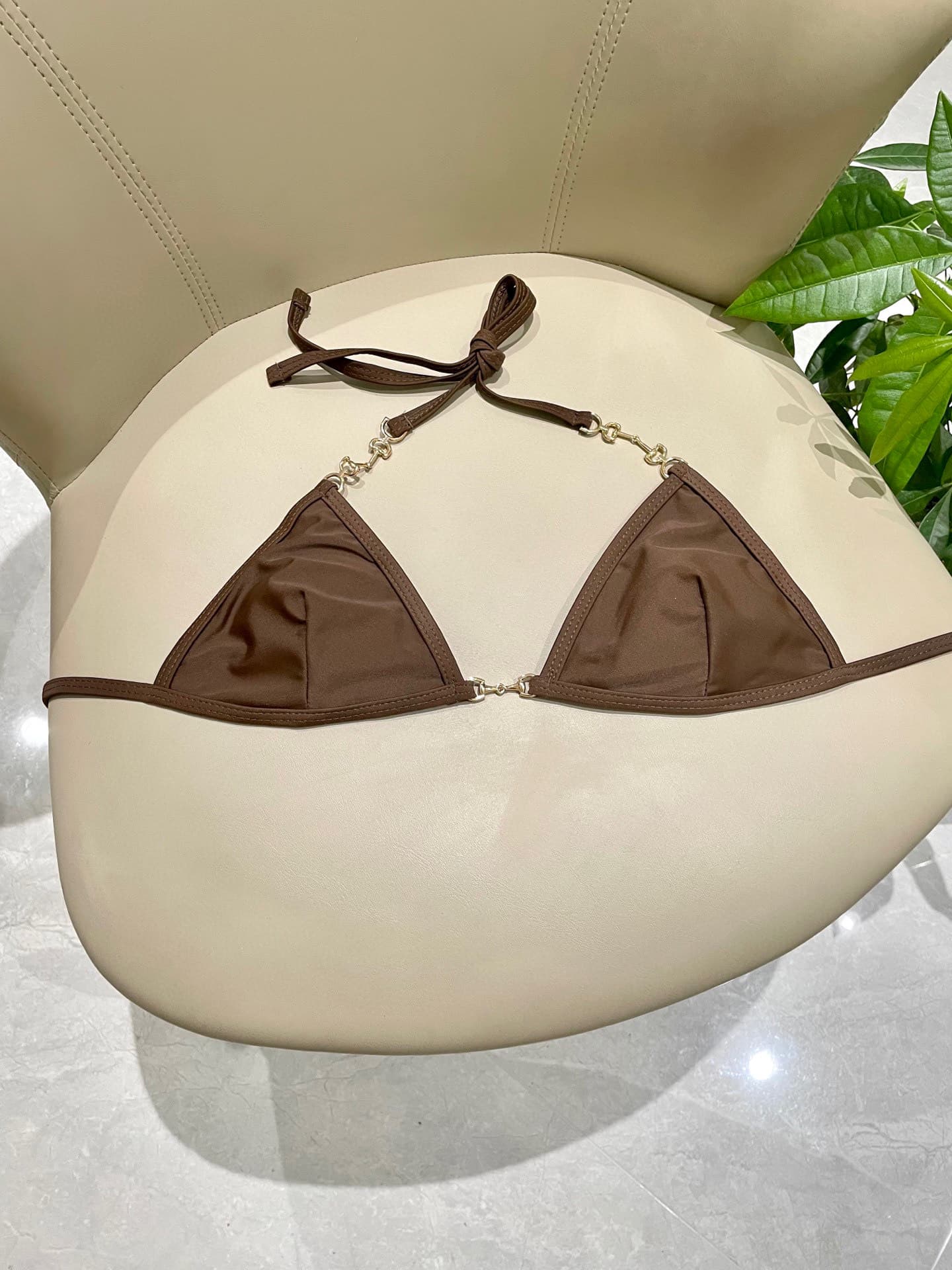 C24905 Gucci swimsuit – Gucci’s new bikini! 😍🥰 It’s a swimsuit suitable for various scenarios 🏊‍♀️ – on the beach, in swimming pools, hot springs, water parks, or for rafting. 😌 It can also be worn with other items; the one-piece design covers the body an — image 6