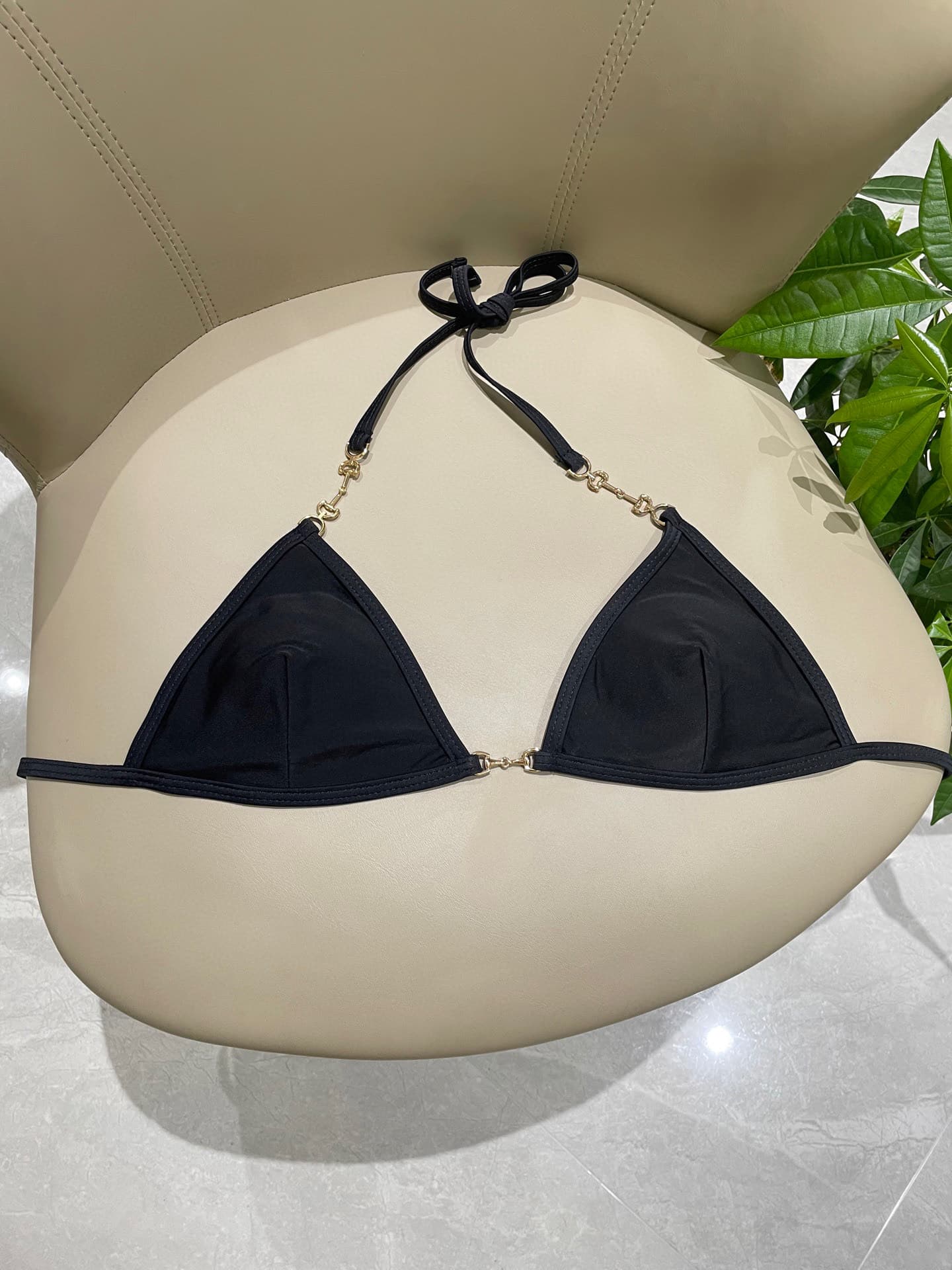 C24904 Gucci swimsuit – Gucci’s new bikini style 😍🥰 It’s a swimsuit suitable for various scenarios 🏊‍♀️ – by the sea, swimming pools, hot springs, water parks, and kayaking – it works well all the time 😌 It can also be worn with other items; the one-piece — image 7
