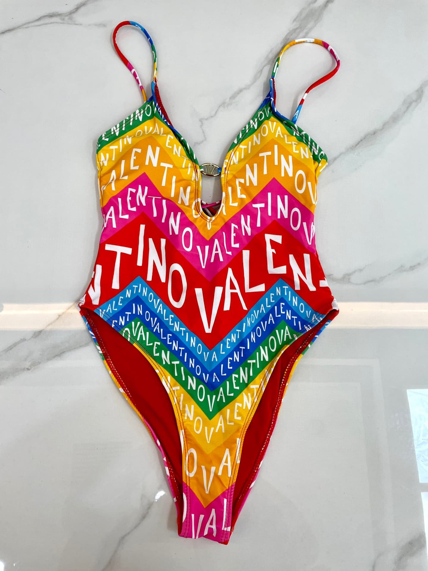 C24895 Valentino swimsuits – Valentino’s new models 😍🥰 These swimsuits are suitable for various situations 🏊‍♀️ Whether at the beach, in a swimming pool, in hot springs, or at water parks – they work well 😌 They can also be worn with inner clothing. The o — image 8