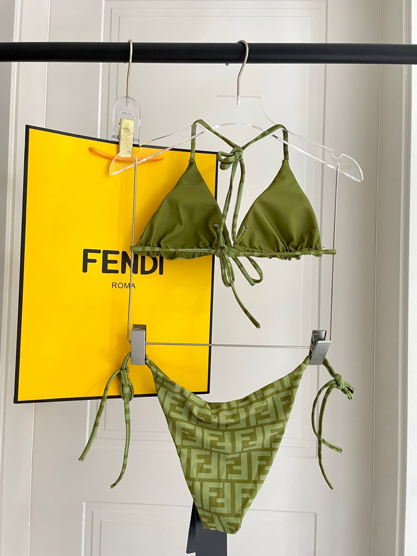 C24879 Fendi swimsuits – Fendi-printed bikini swimsuits; great for the upper body! Released simultaneously at various stores, giving a fashionable look naturally. They help keep you looking younger and full of youthful energy. SML Xl — image 3