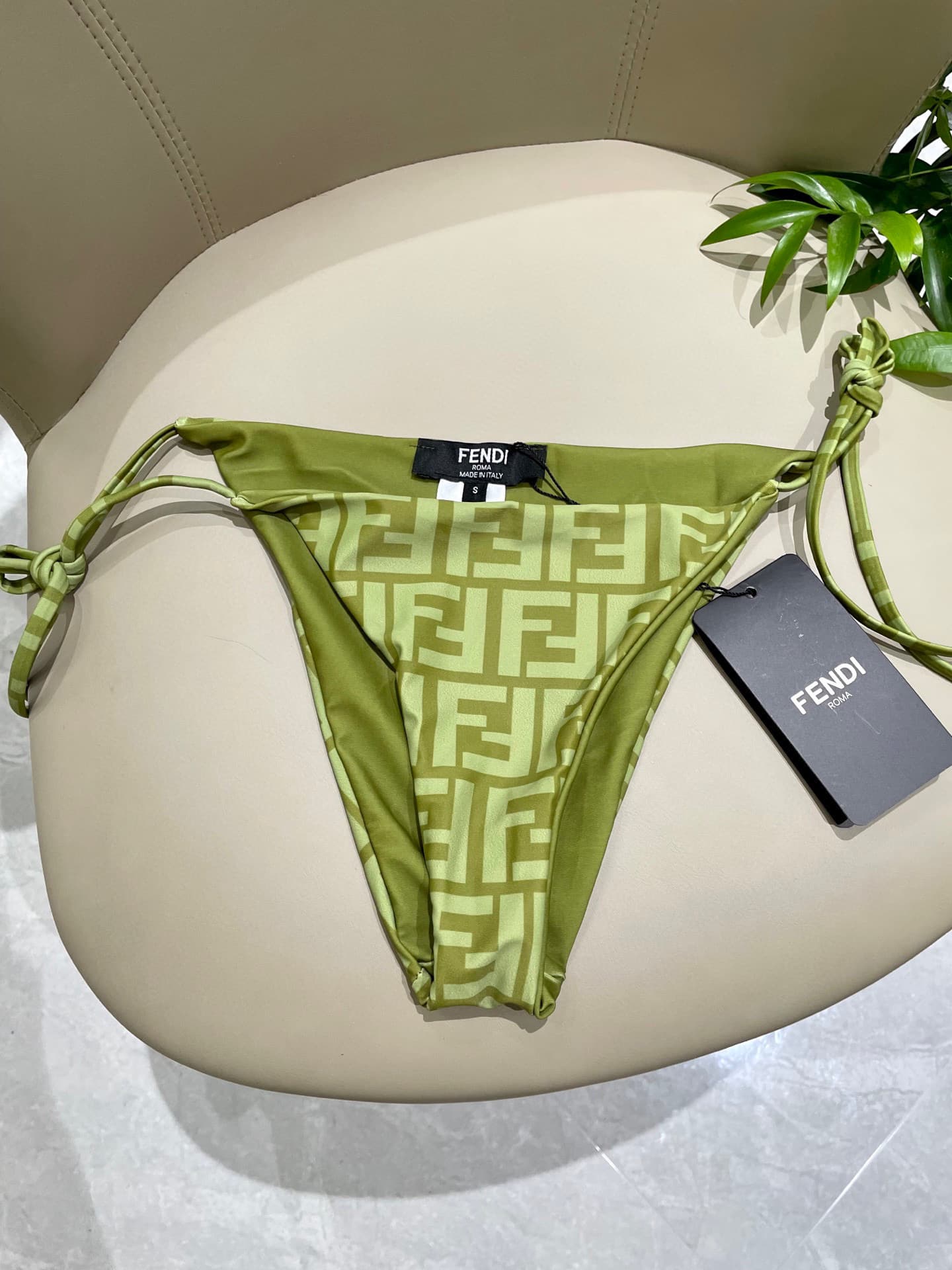 C24879 Fendi swimsuits – Fendi-printed bikini swimsuits; great for the upper body! Released simultaneously at various stores, giving a fashionable look naturally. They help keep you looking younger and full of youthful energy. SML Xl — image 8
