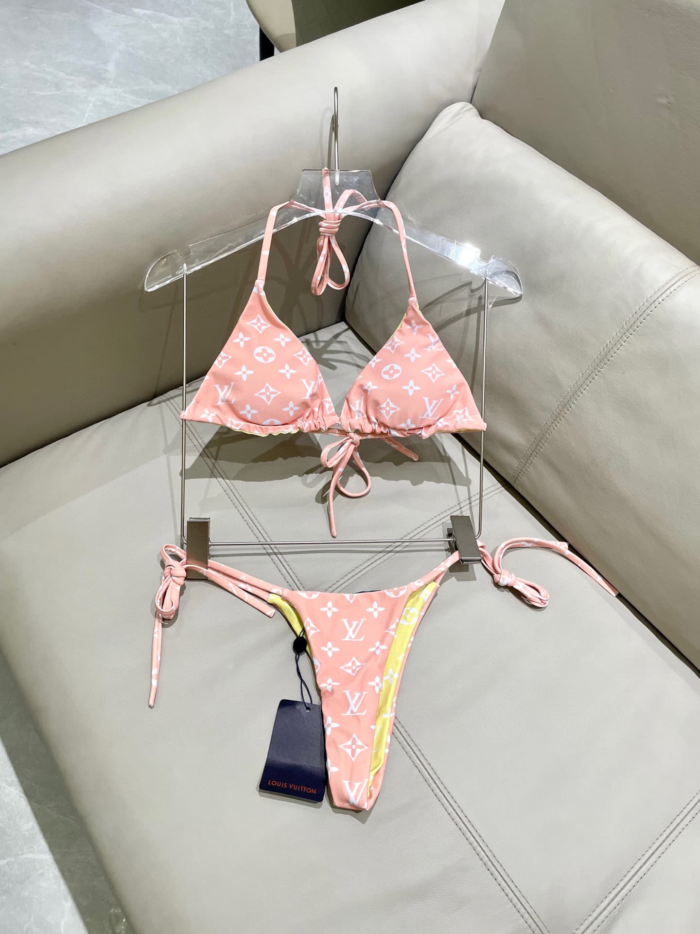 C24876 Lv swimsuit – Lv bikini 😍🥰 It’s a swimsuit suitable for various occasions 🏊‍♀️ Whether it’s by the sea, in a swimming pool, at hot springs, or in water parks – it works perfectly 😌 It can also be worn with inner clothes. The one-piece design covers — image 5