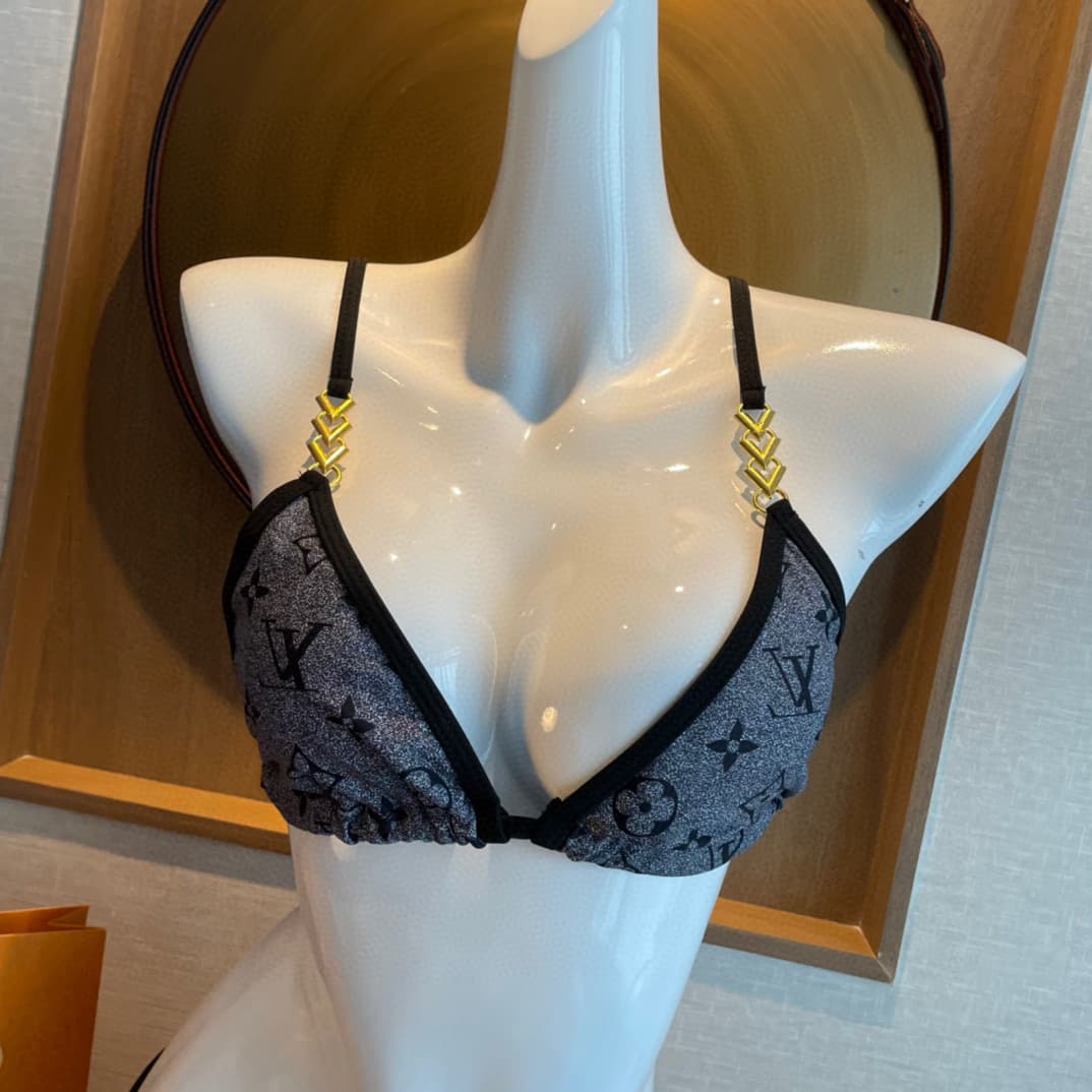 C24874 Lv swimsuit – Lv bikini 😍🥰 – It’s a swimsuit suitable for various scenarios 🏊‍♀️. It can be used at the beach, swimming pools, hot springs, water parks, and for rafting activities 😌. It can also be worn with inner garments. The one-piece design cov — image 2