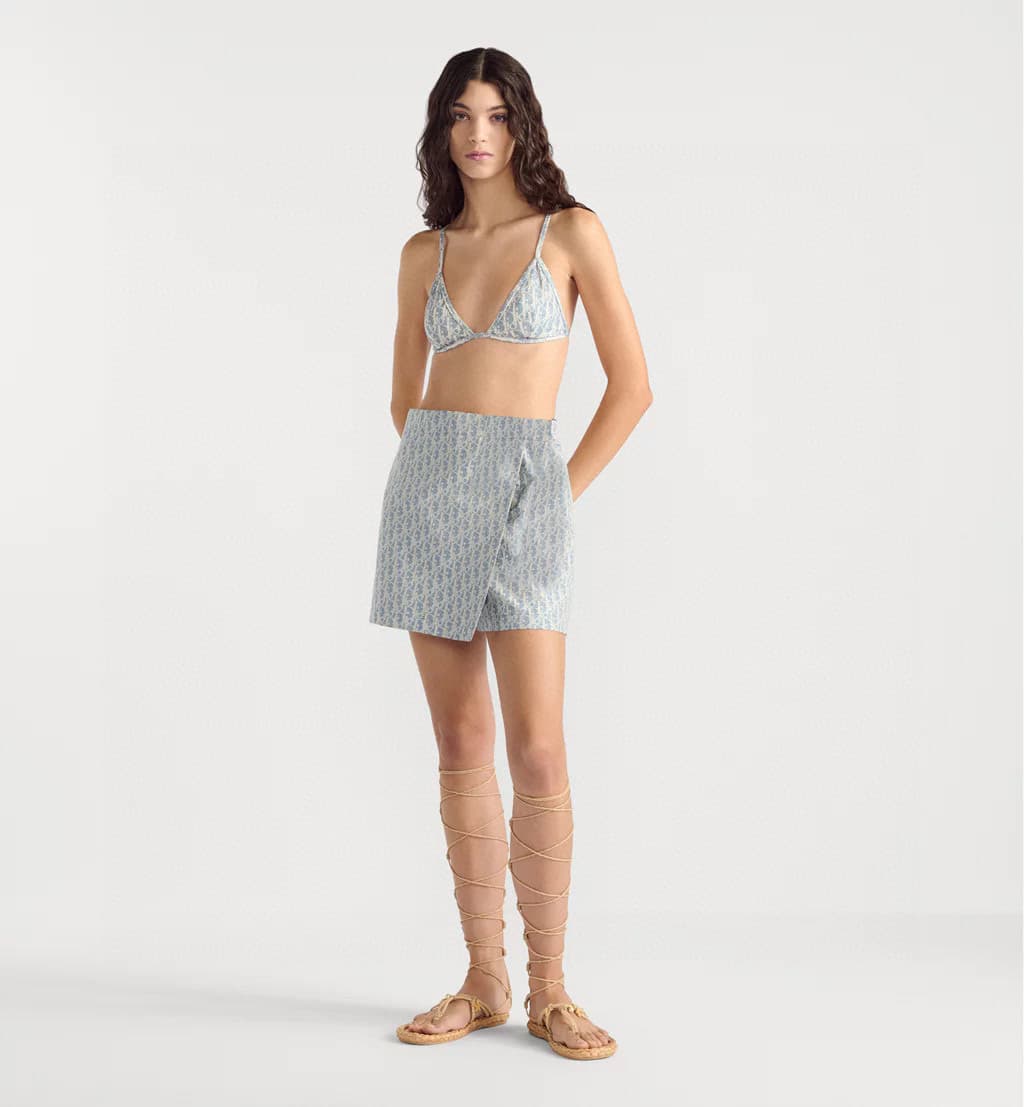 C24868 Dio swimsuit – New Dio one-piece swimsuit, three-piece set, bikini + skirt, stylish and trendy 😍🥰 It’s a swimsuit suitable for various scenarios 🏊‍♀️ On the beach, swimming pools, hot springs, water parks, or rafting – all are possible 😌 It can als — image 1