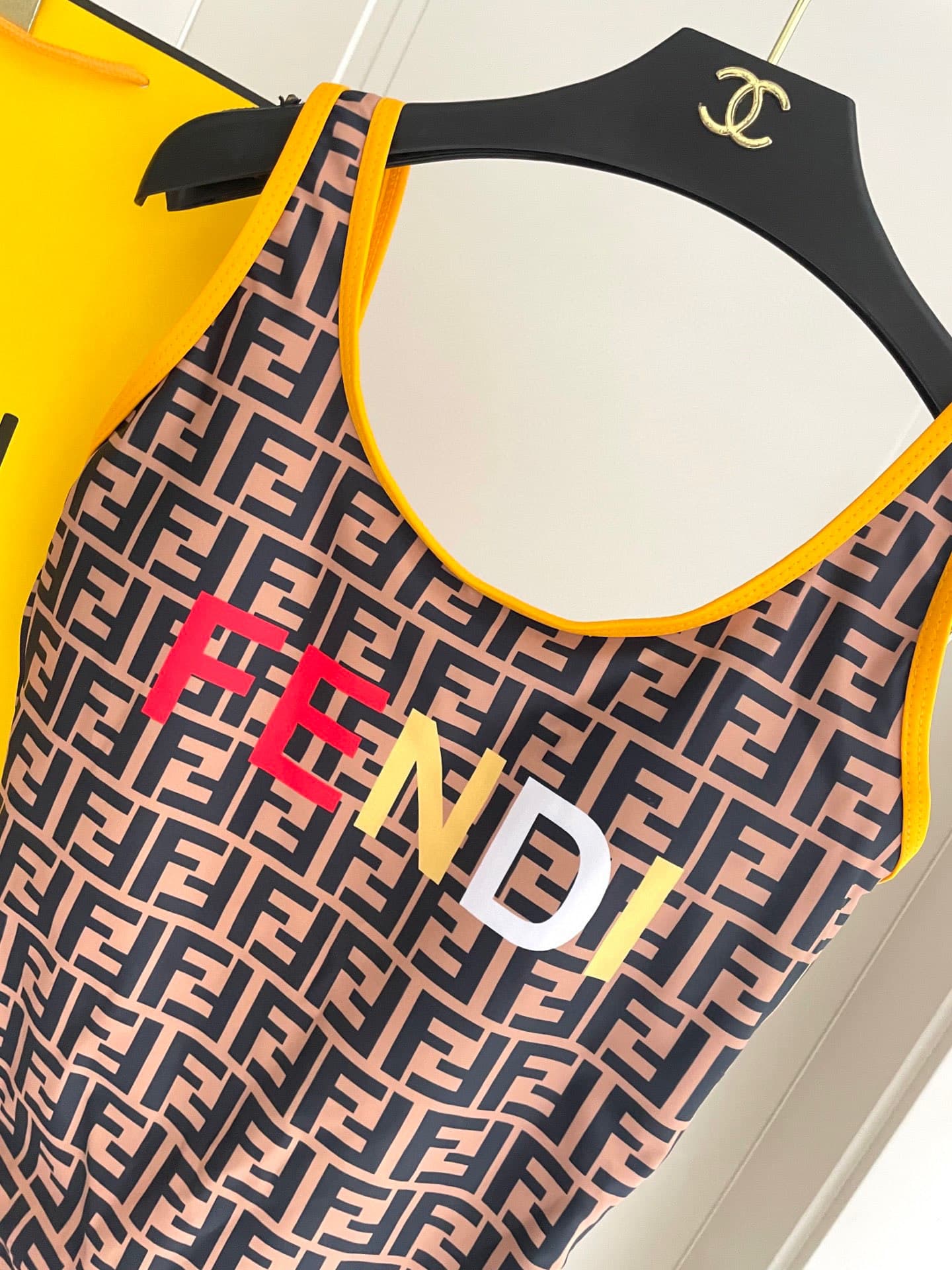 C24870 Fendi swimsuits – Fendi one-piece swimsuits 😍🥰 These swimsuits are suitable for various scenarios 🏊‍♀️ – by the sea, in swimming pools, hot springs, water parks, and rafting. They can also be worn with inner clothing. The one-piece design covers th — image 2