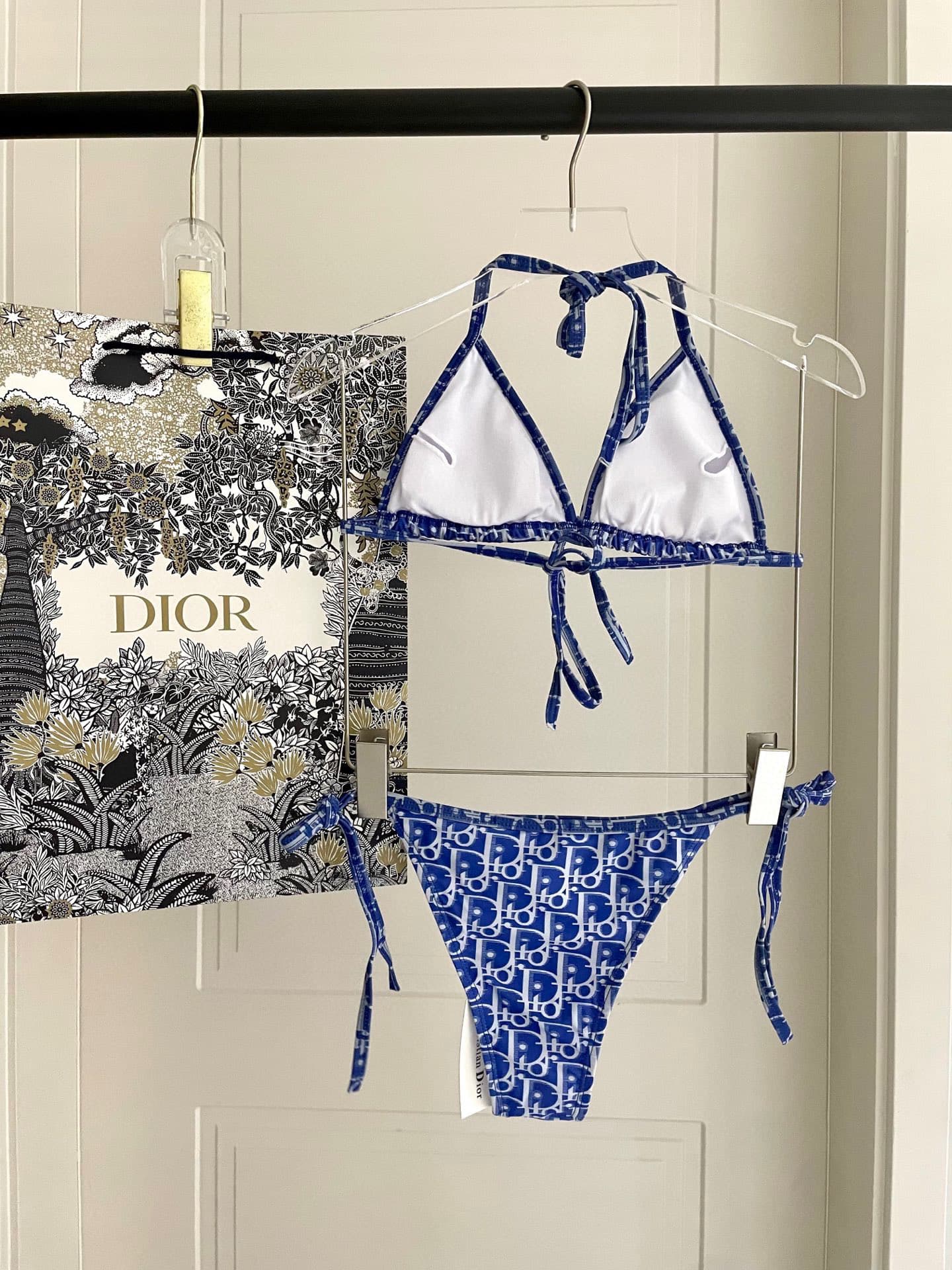 C24856 Dioxi swimsuits – Dioxi’s new styles of bikini👙❤️😍🥰 are suitable for various swimming scenarios🏊‍♀️ At the beach, swimming pools, hot springs, water parks, and rafting trips – all are possible😌 They can be worn both as inner clothing and outer clot — image 3