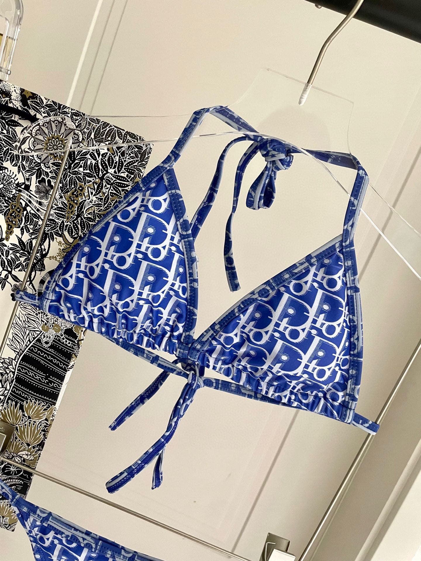 C24856 Dioxi swimsuits – Dioxi’s new styles of bikini👙❤️😍🥰 are suitable for various swimming scenarios🏊‍♀️ At the beach, swimming pools, hot springs, water parks, and rafting trips – all are possible😌 They can be worn both as inner clothing and outer clot — image 2