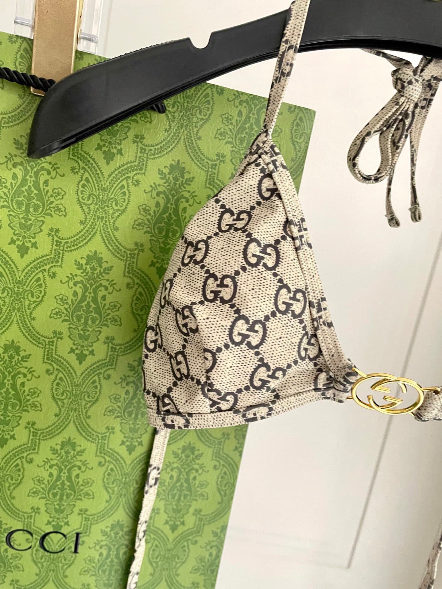 C24853 Gucci swimsuits – New Gucci bikini swimsuits 👙❤️😍🥰 These swimsuits are suitable for various scenarios 🏊‍♀️ At the beach, swimming pools, hot springs, water parks, and rafting trips – all are possible 😌 They can be worn both as innerwear and outerwe — image 5