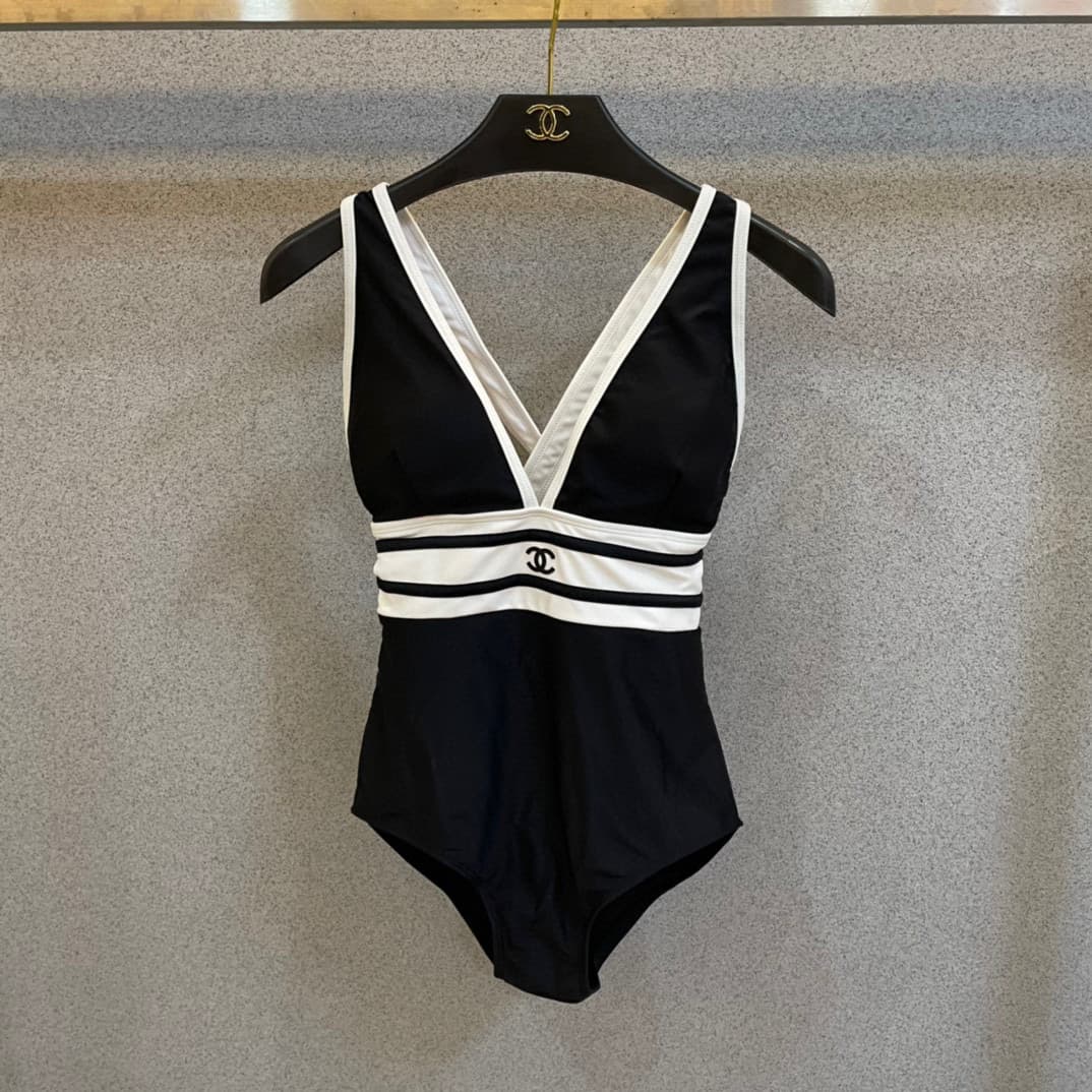 C24852 Chanel swimsuits – Chanel’s new models 😍🥰 These swimsuits are suitable for various situations 🏊‍♀️ Whether it’s by the sea, in a swimming pool, at hot springs, or in water parks – they work perfectly 😌 They can also be worn with inner clothes. The  — image 5