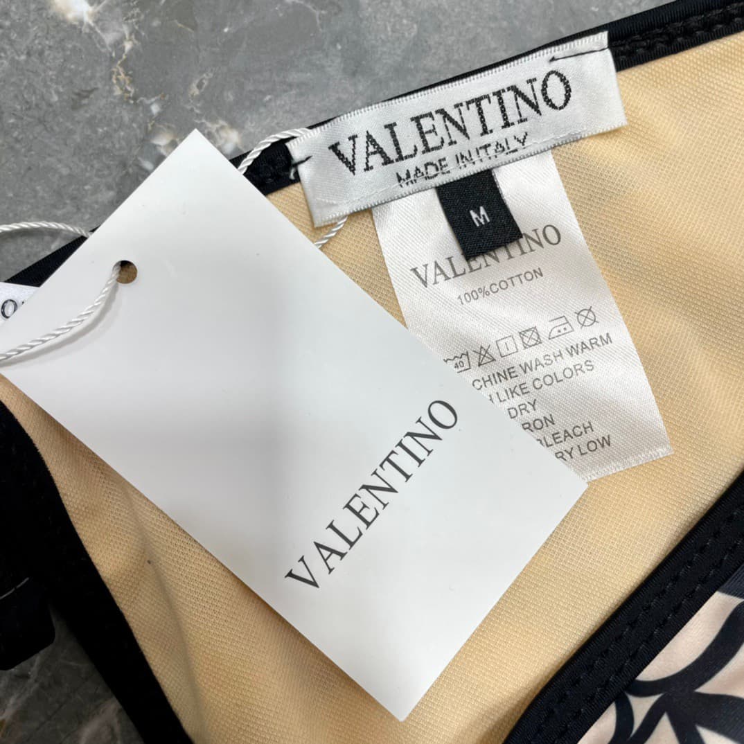 C24839 Valentino swimsuits — image 7